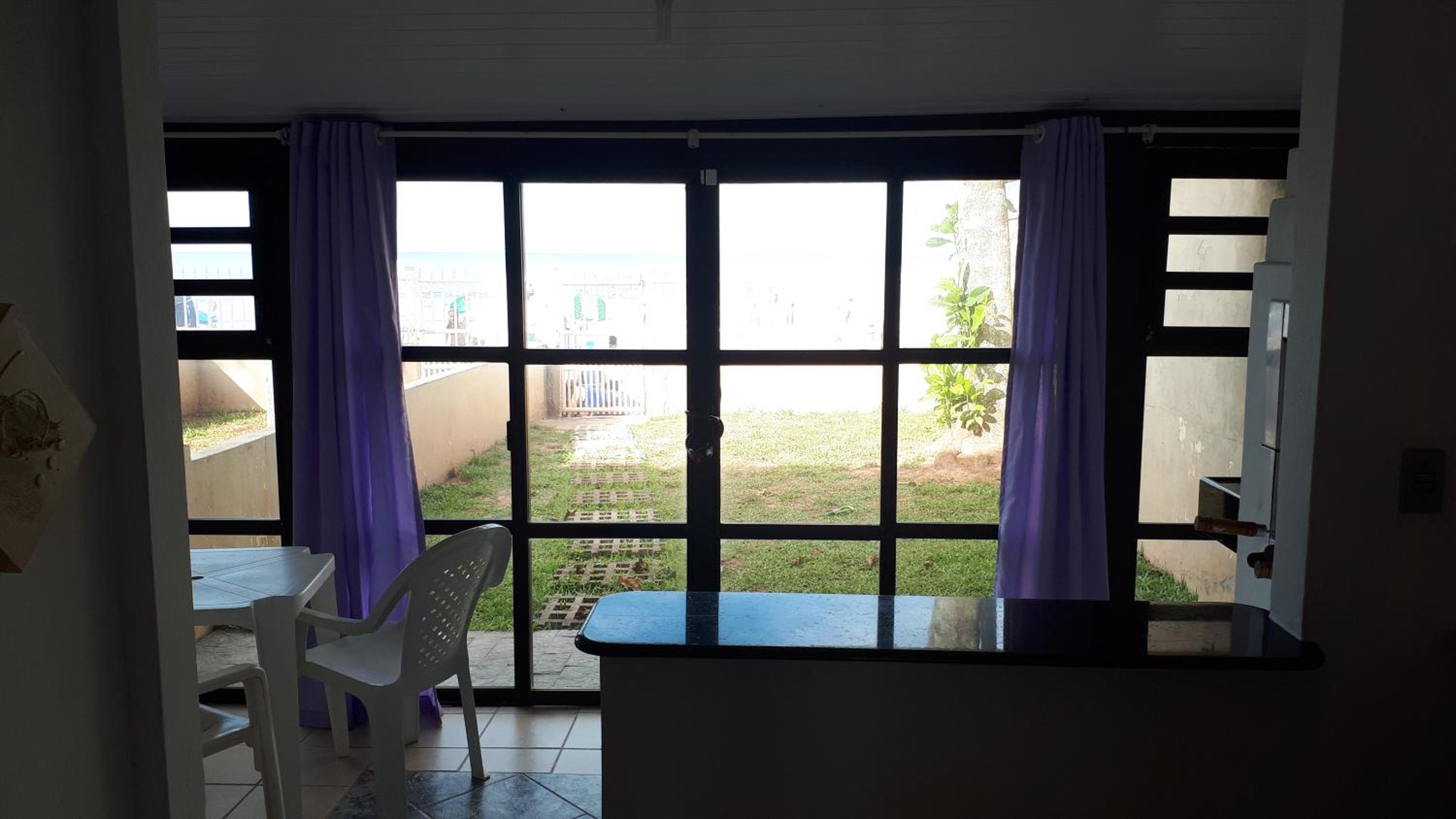 Casa na Praia Frente Mar 02
