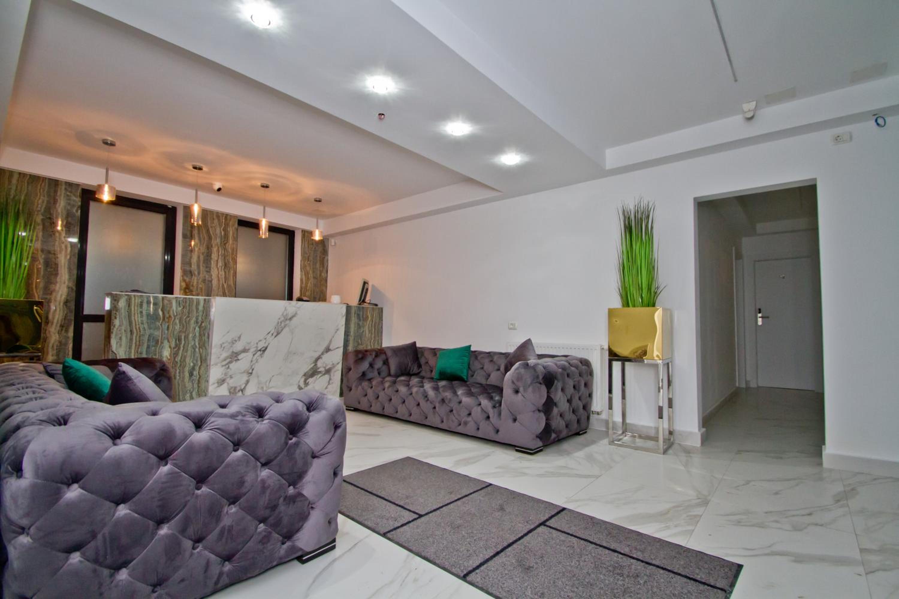 Hotel Premium Residence - Image 1