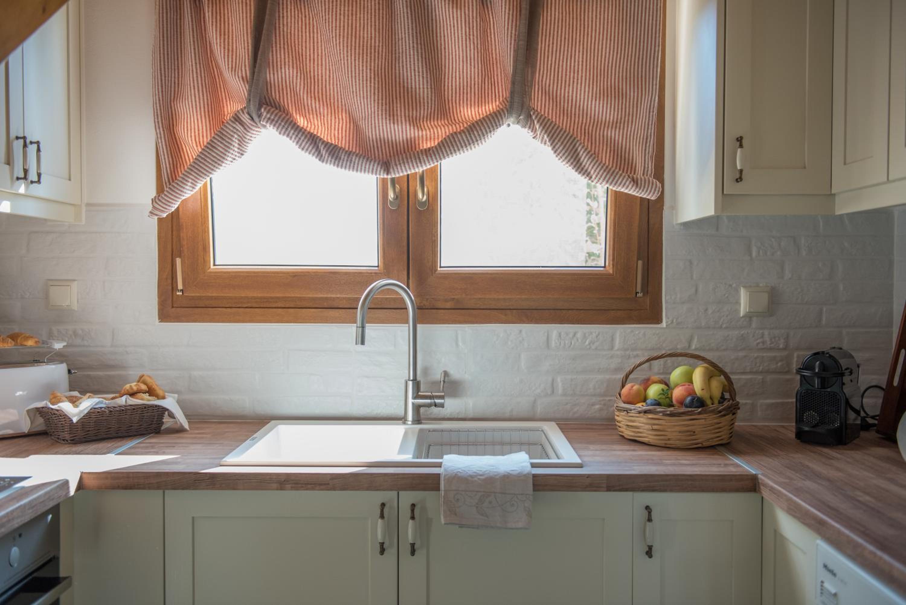 ONOMY Country House Vathypetro