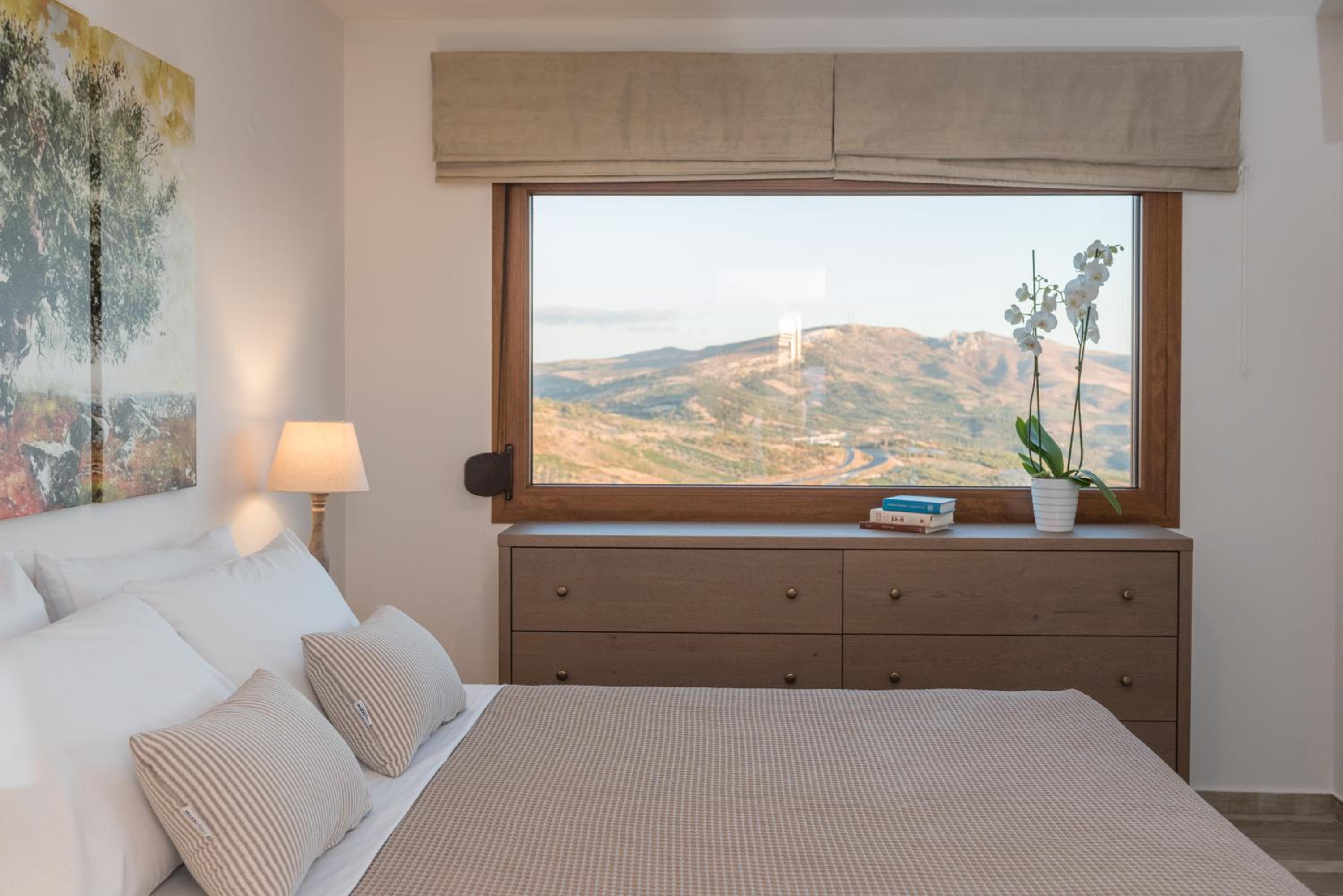 ONOMY Country House Vathypetro