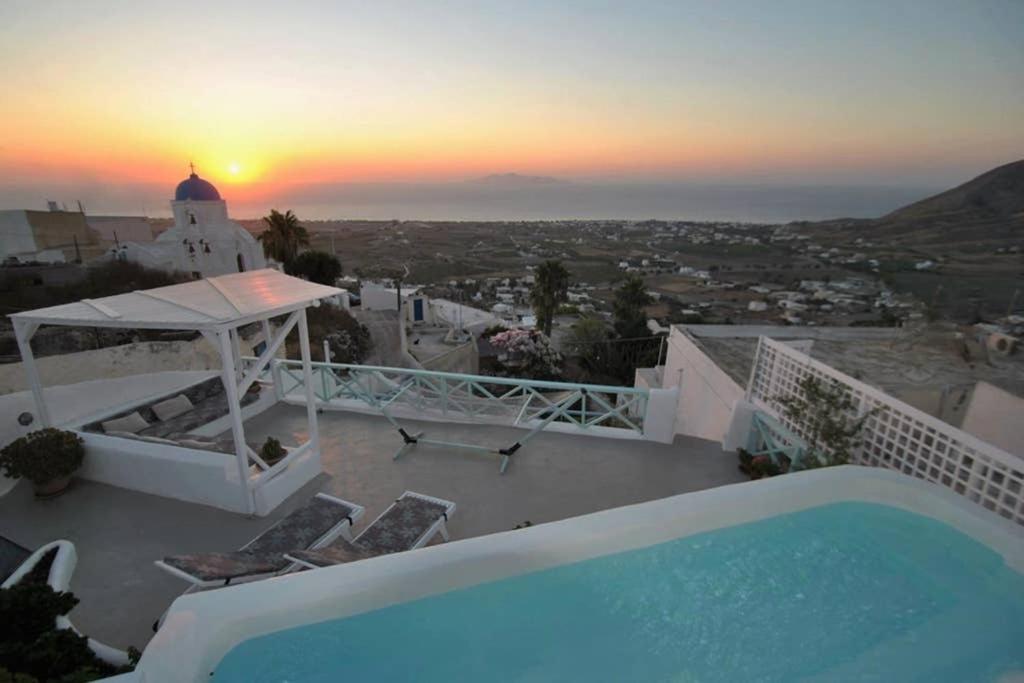 Ambrosia Cave Villa with Seaview & Private Pool