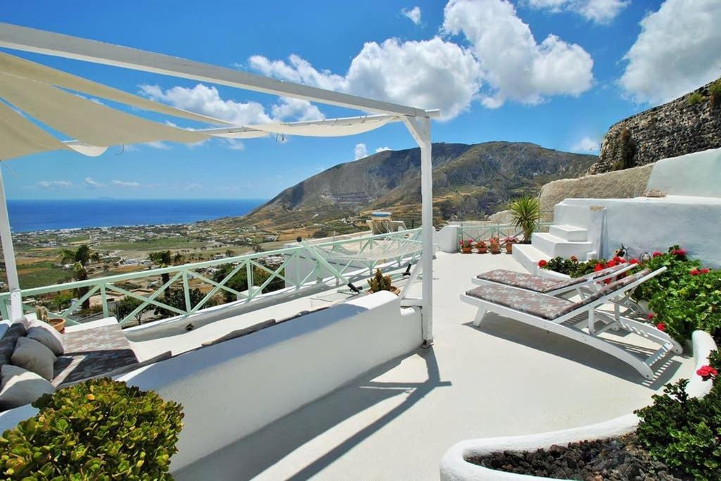 Ambrosia Cave Villa with Seaview & Private Pool
