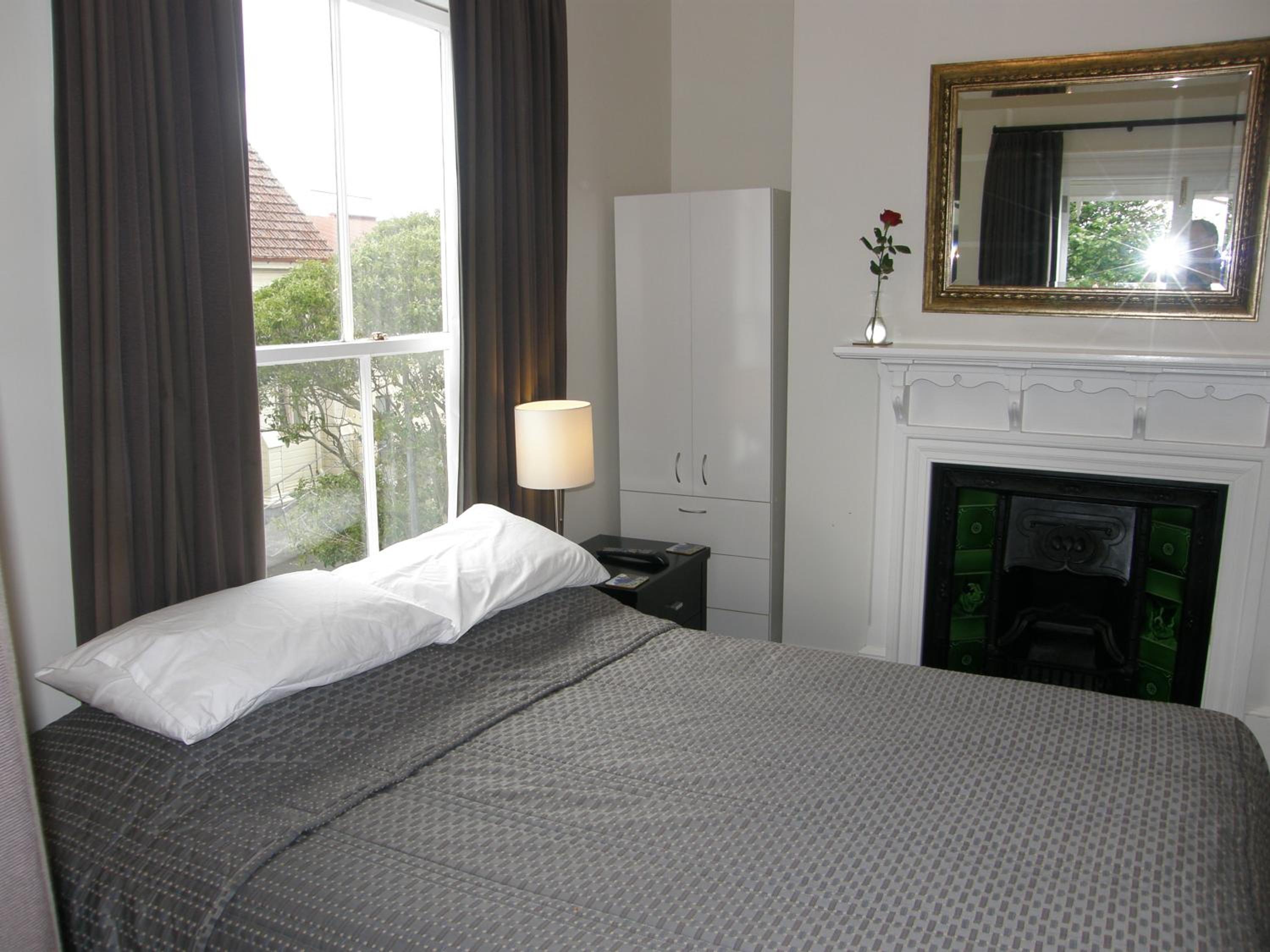 Ponsonby Manor