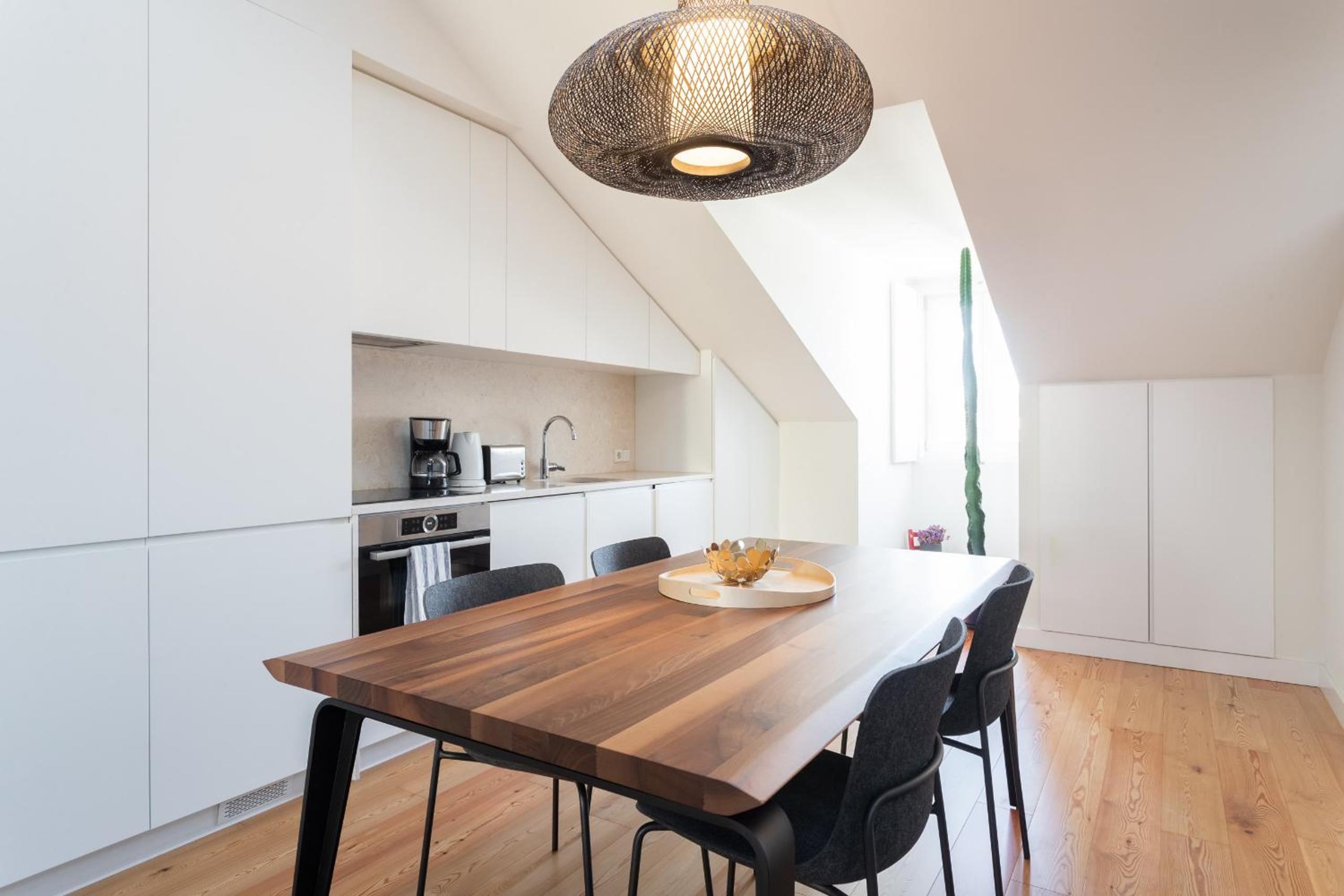 FLH Martim Moniz Trendy Flat view 5