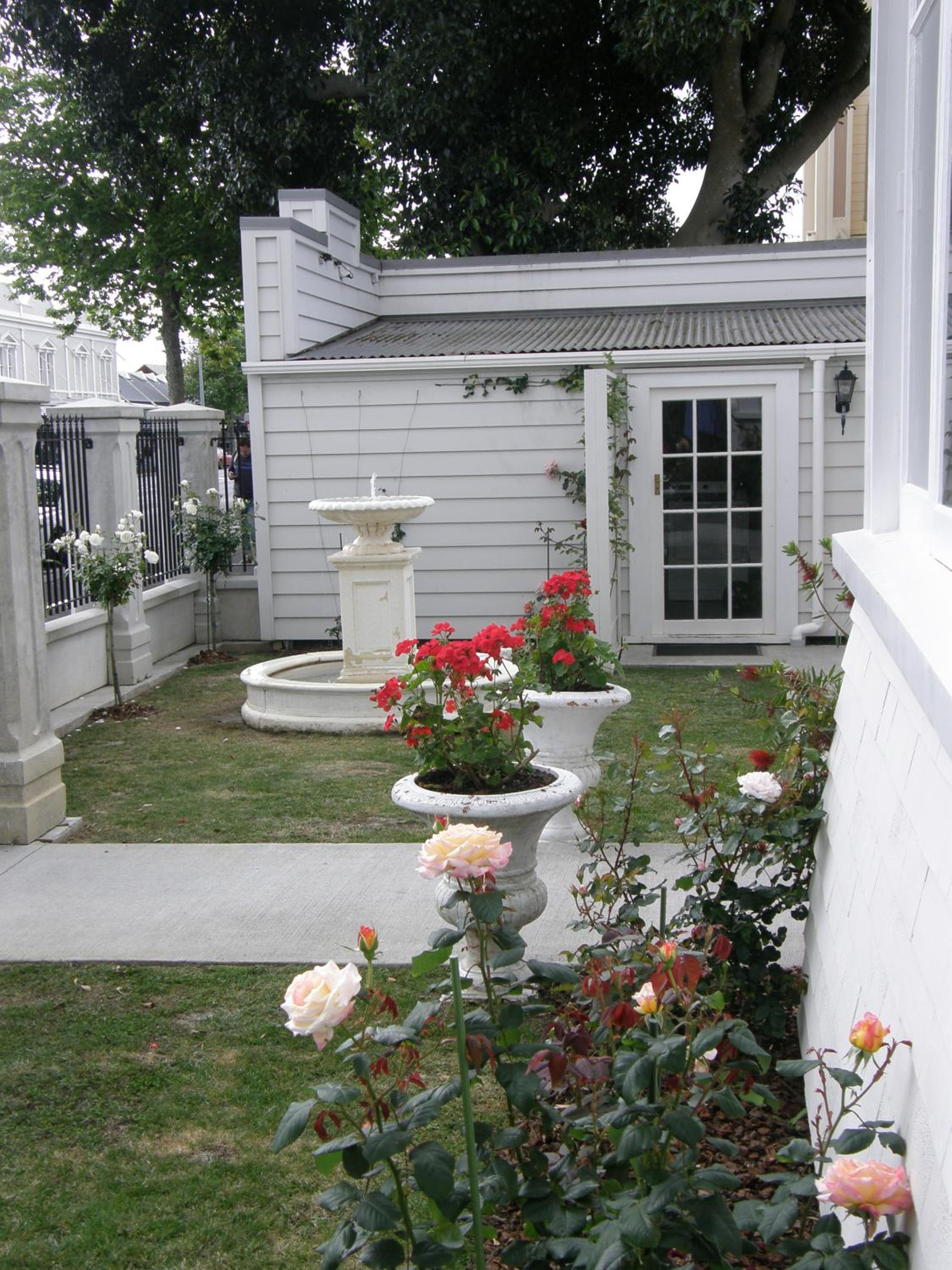 Ponsonby Manor