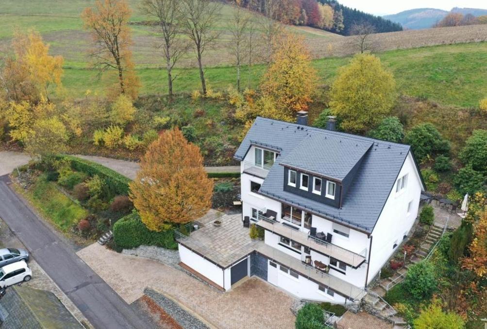 Auwers Haus komplett mit Panoramablick und Kamin