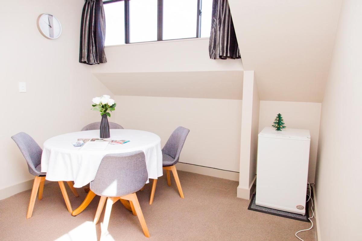 Spacious, Peaceful, Fully Equipped 1BR Apartment view 4