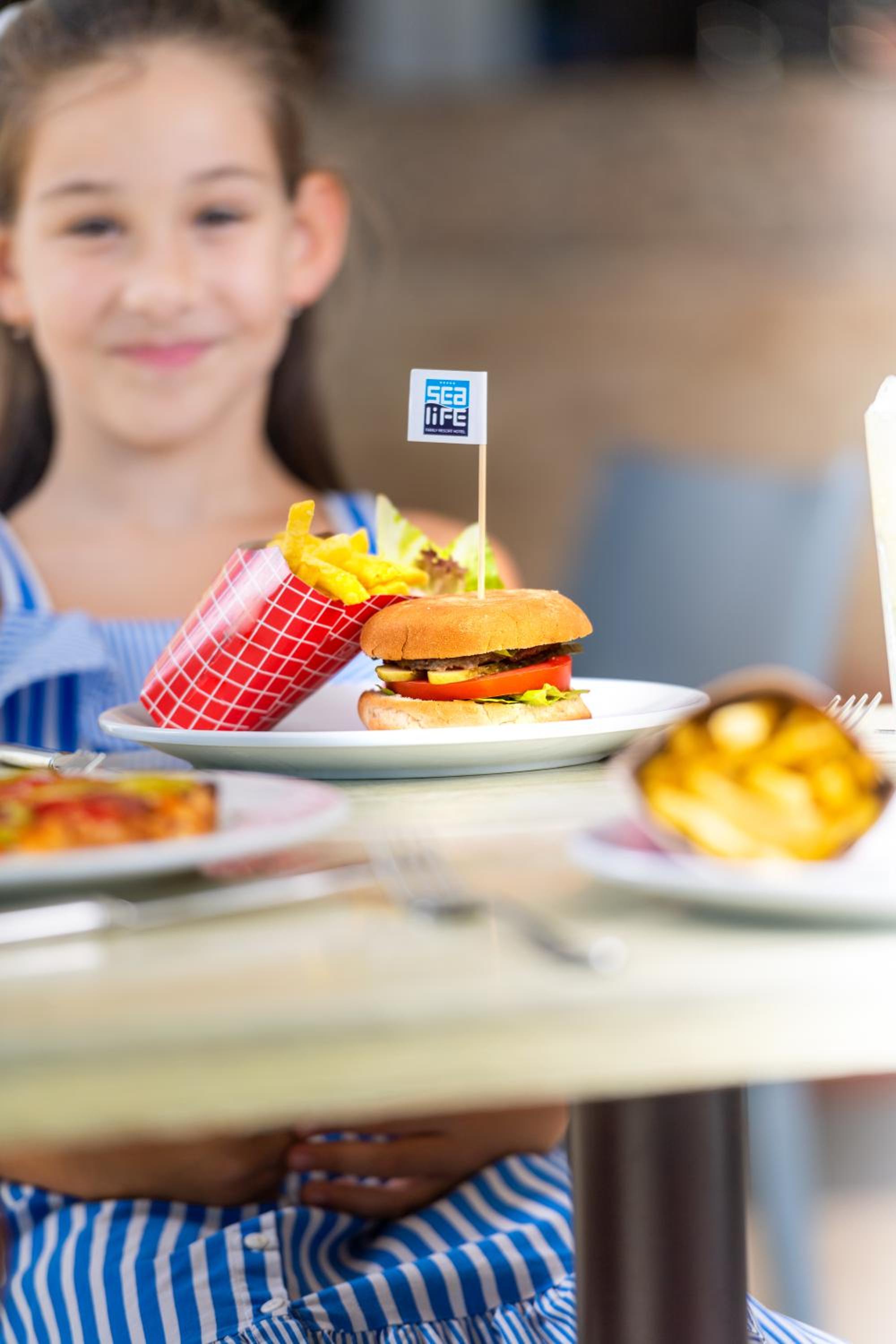 Sealife Family Resort Otel - Image 11