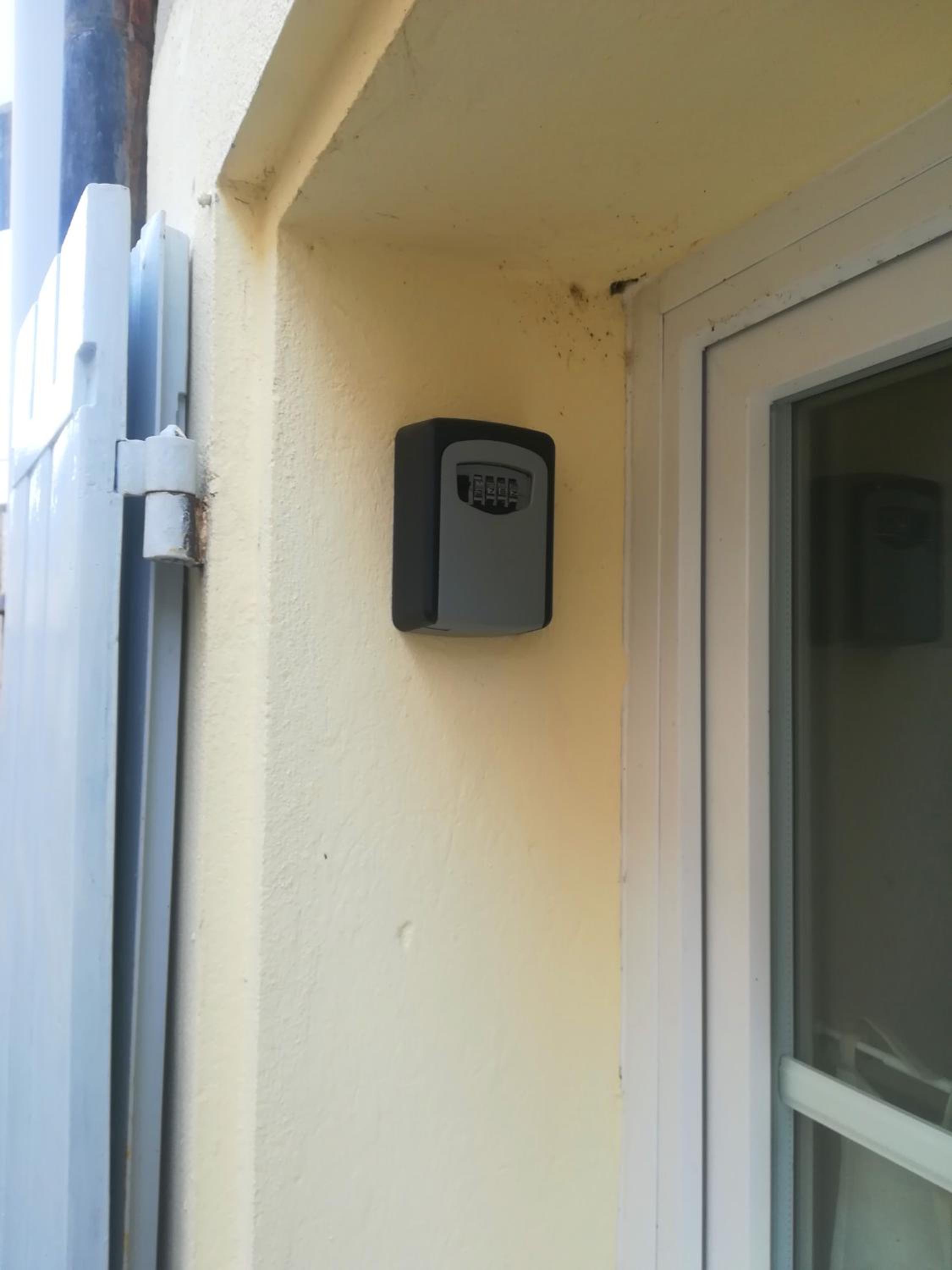 Photo 19