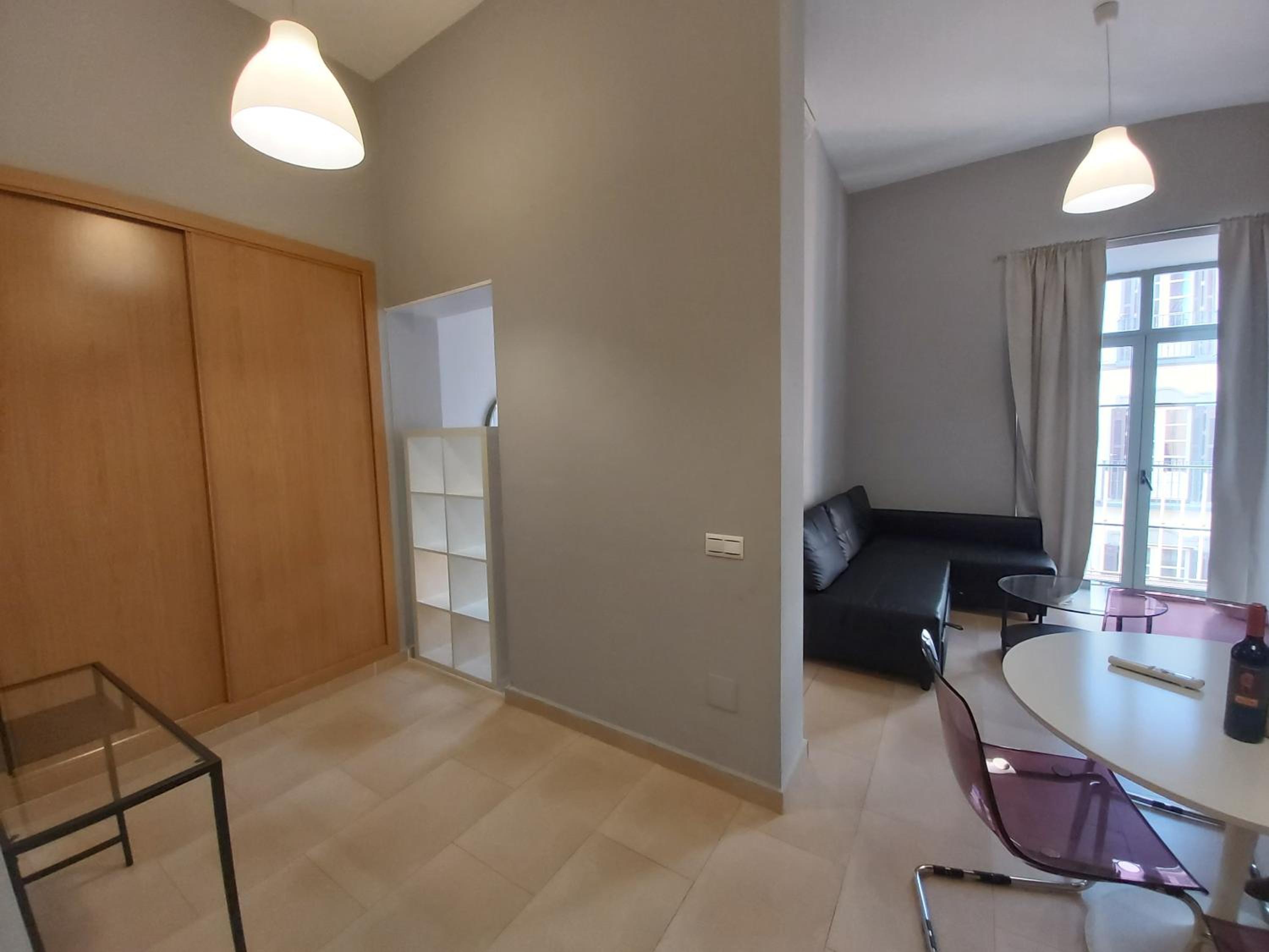 Del Parque Flats Central
