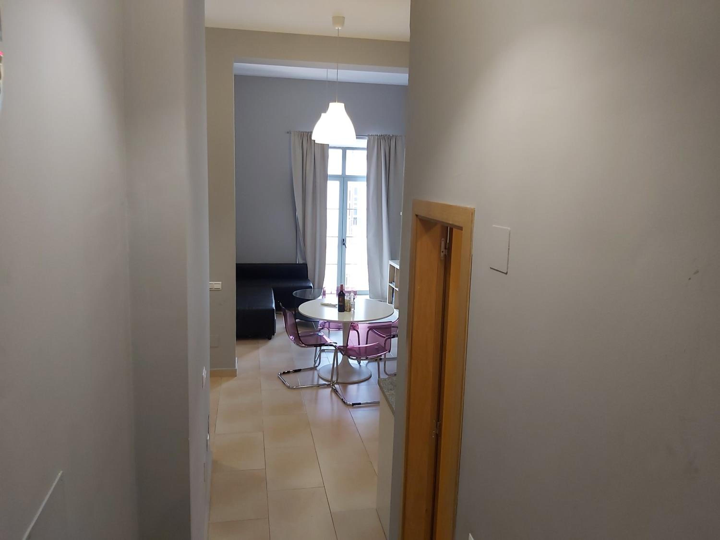 Del Parque Flats Central