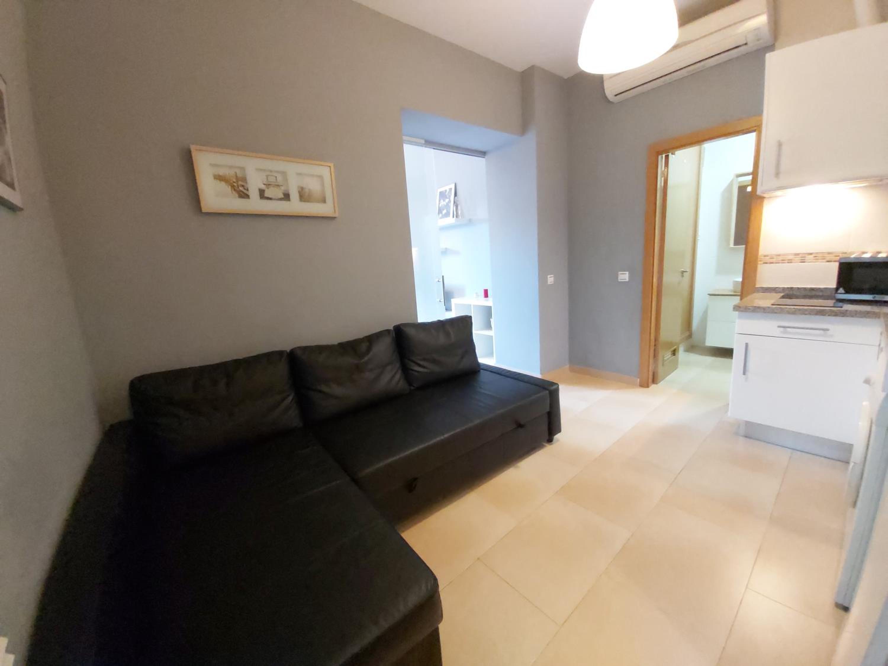 Del Parque Flats Central