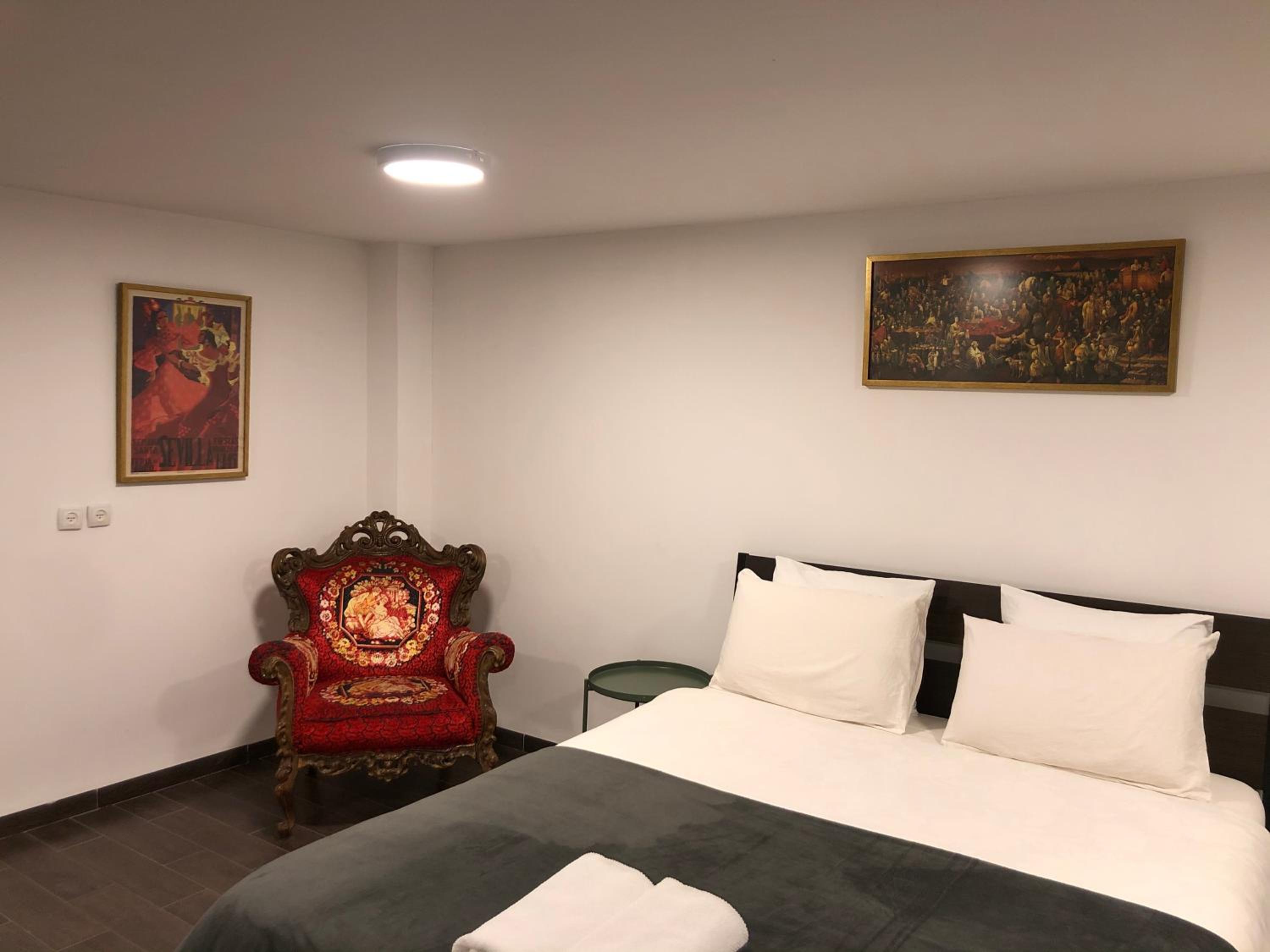 Hassan Guesthouse