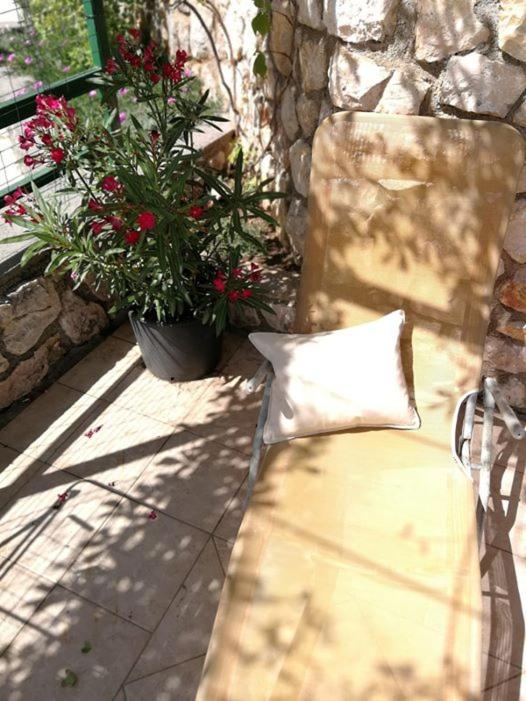 Apartment Dragas view 3
