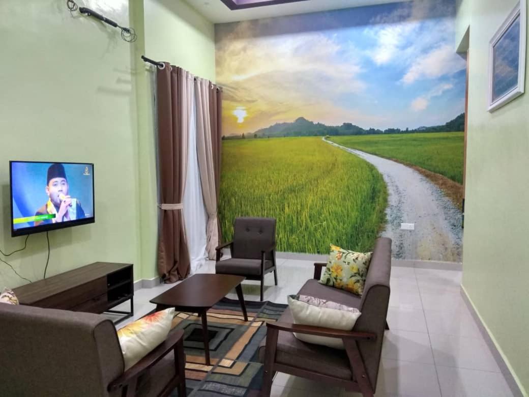 Shah Dangau Loqstaq Muslim Homestay photo 1
