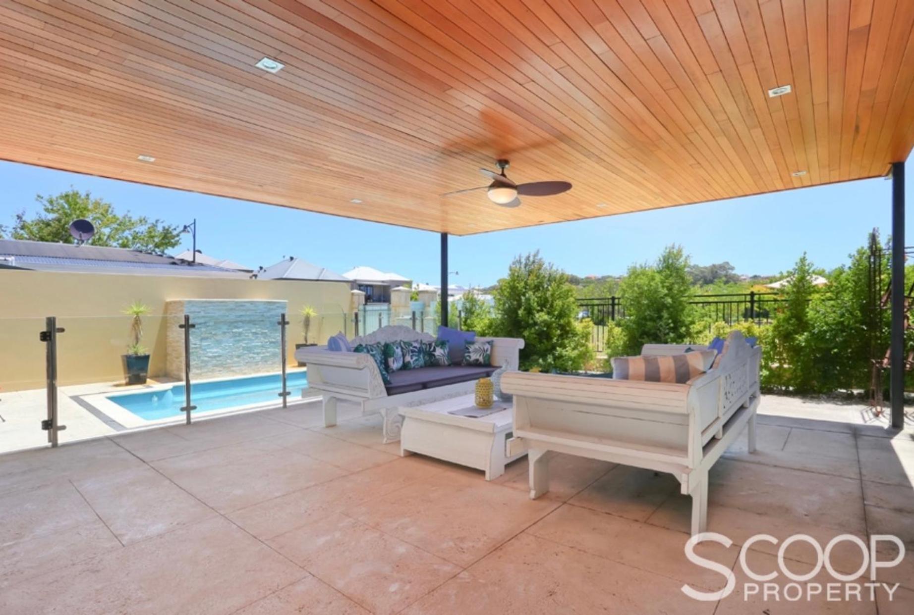 Luxury Villa W Pool & Spa 5 BEDROOMS