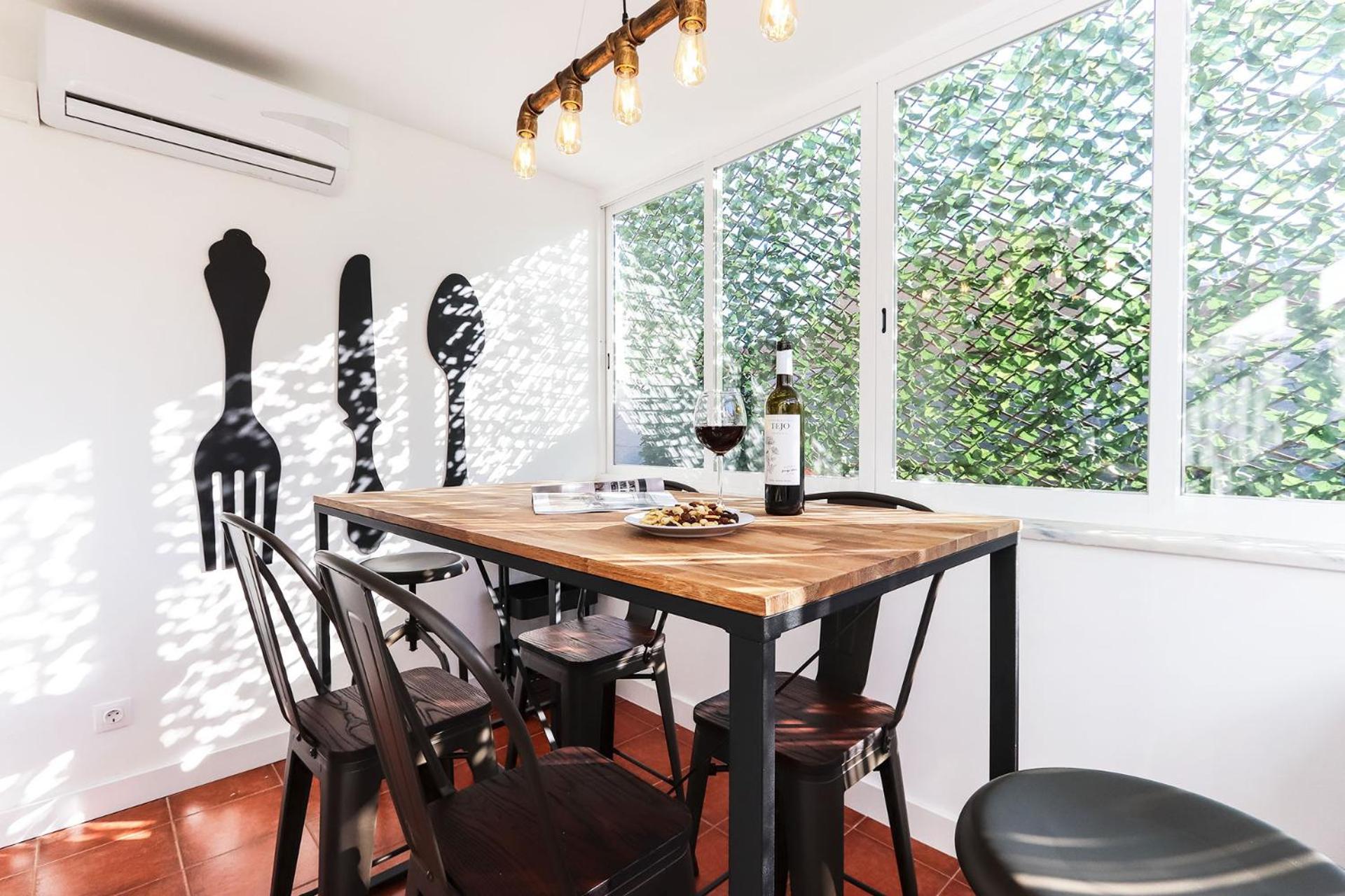 Rato Design with Terrace by Homing view 5
