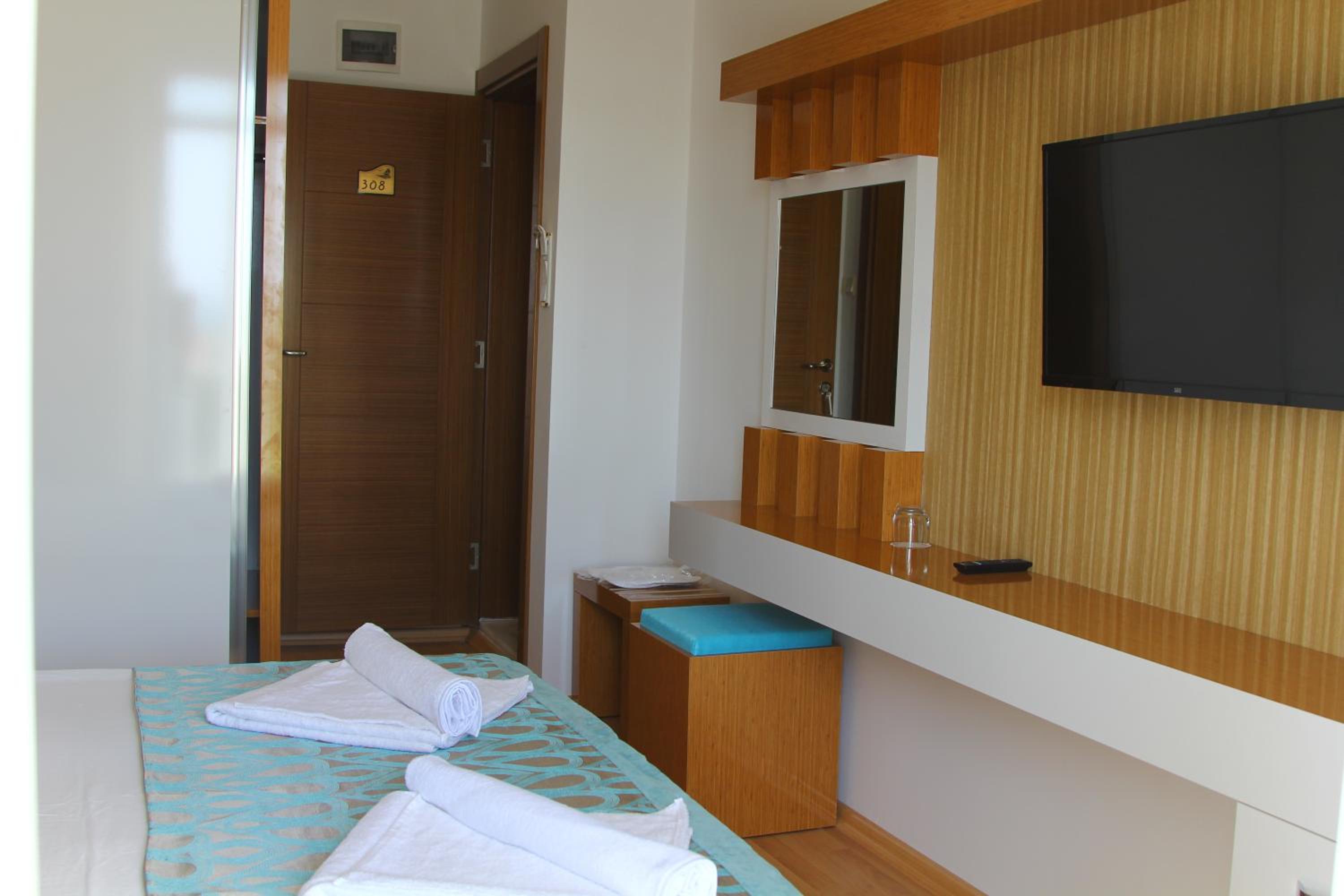 Esperanza Hotel - Image 33