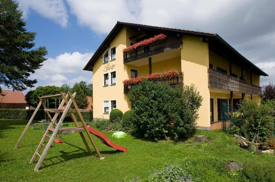 Pension Zollner Garni - Property Image 1