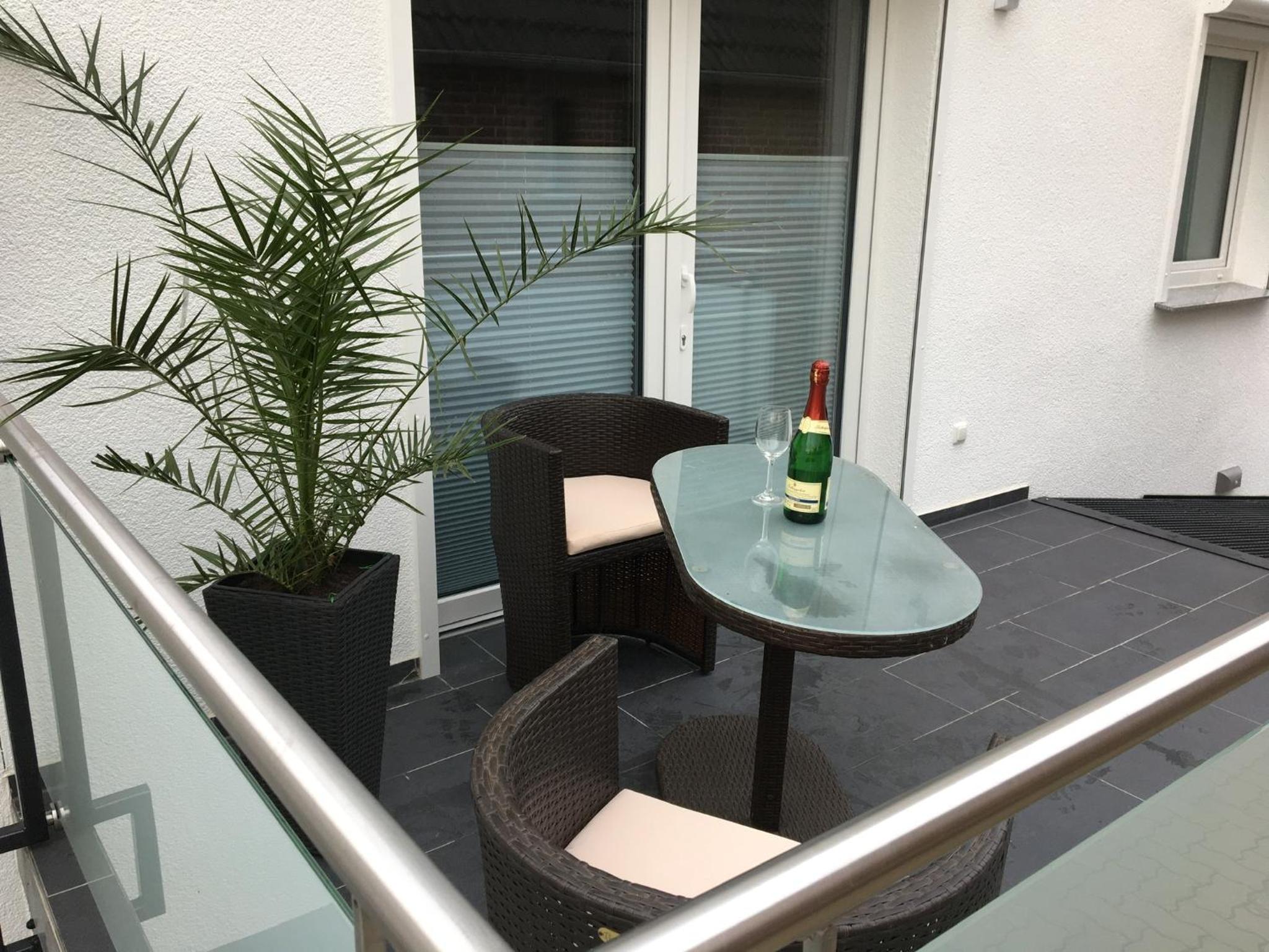 Ferienwohnung Rinteln - 4 Sterne - Im Kleinen Löök - 55 qm - 2 x TV - Terrasse - max 2 Erw und 1 Kind - Barrierearm TOP view 2
