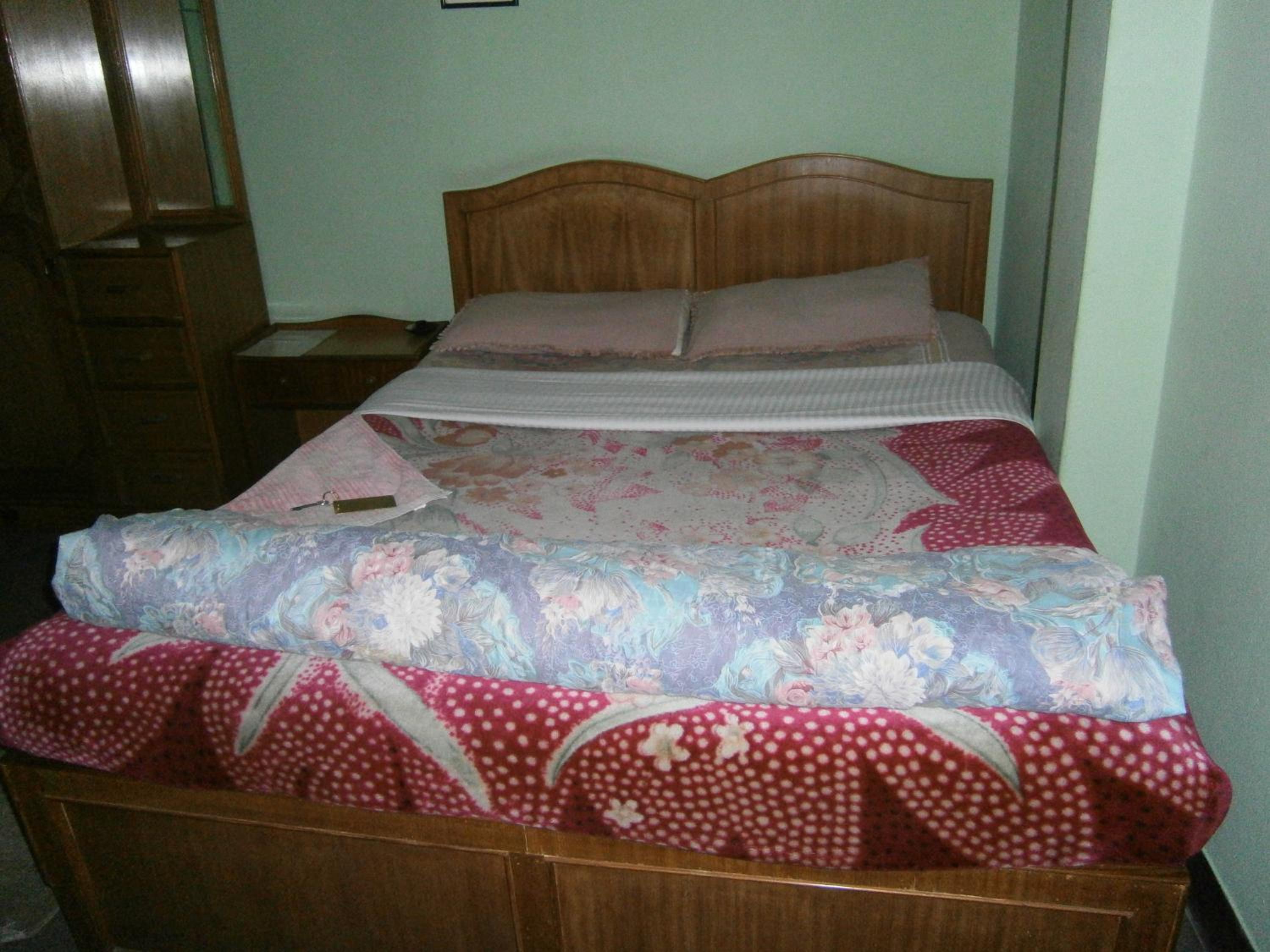Photo 10