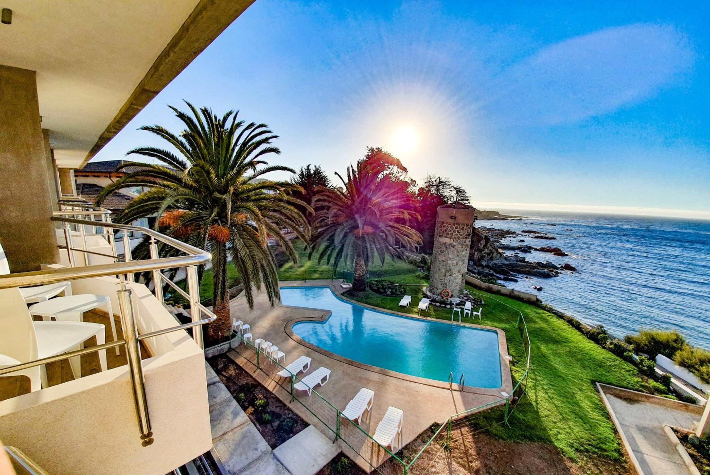 Hotel Yachting Hotel Quintero - Image 1