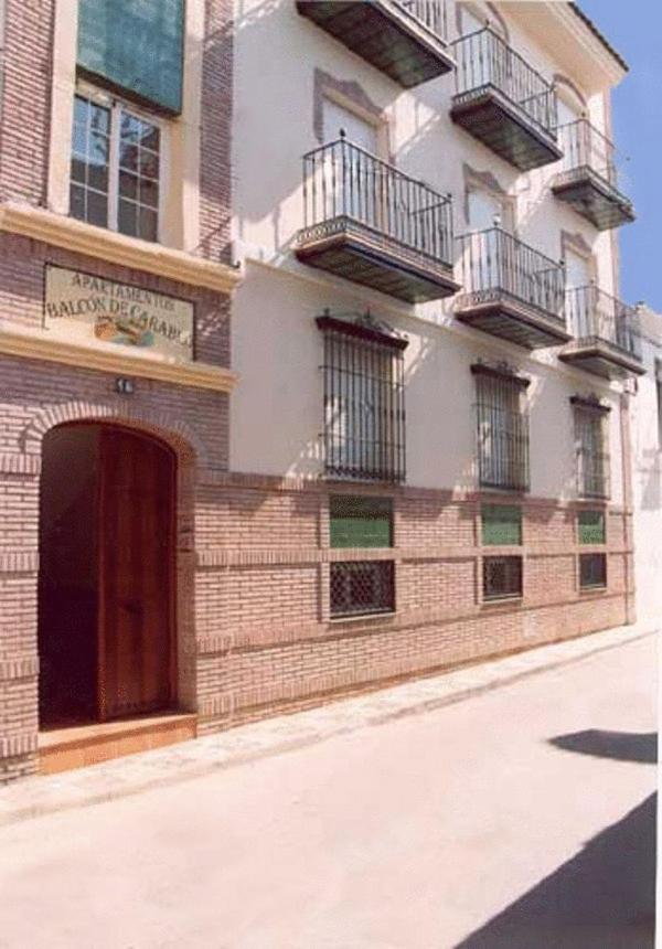 Hotel Apartamentos Balcon de Carabeo - Image 1