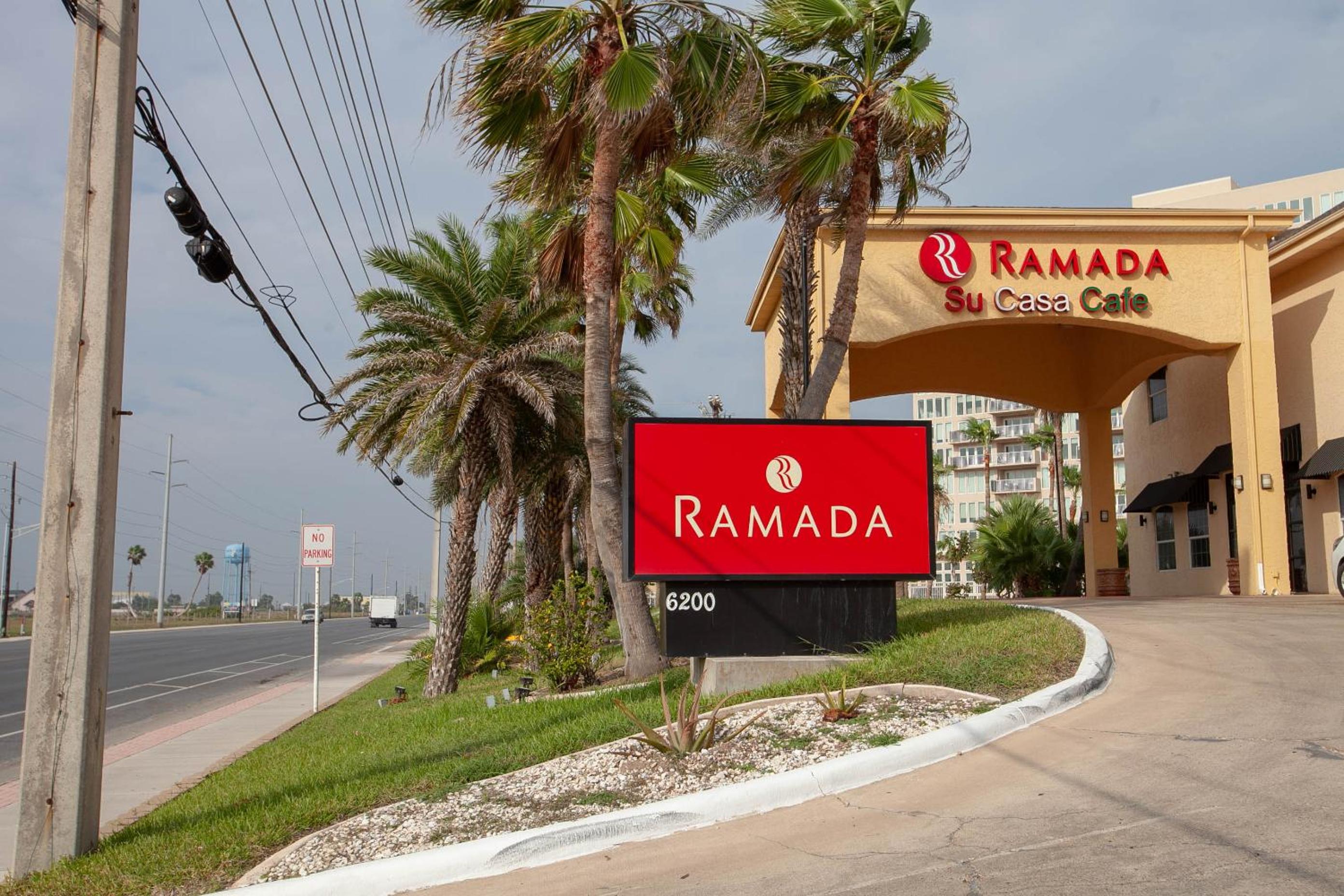 Hotel Ramada by Wyndham & Suites South Padre Island - Image 1