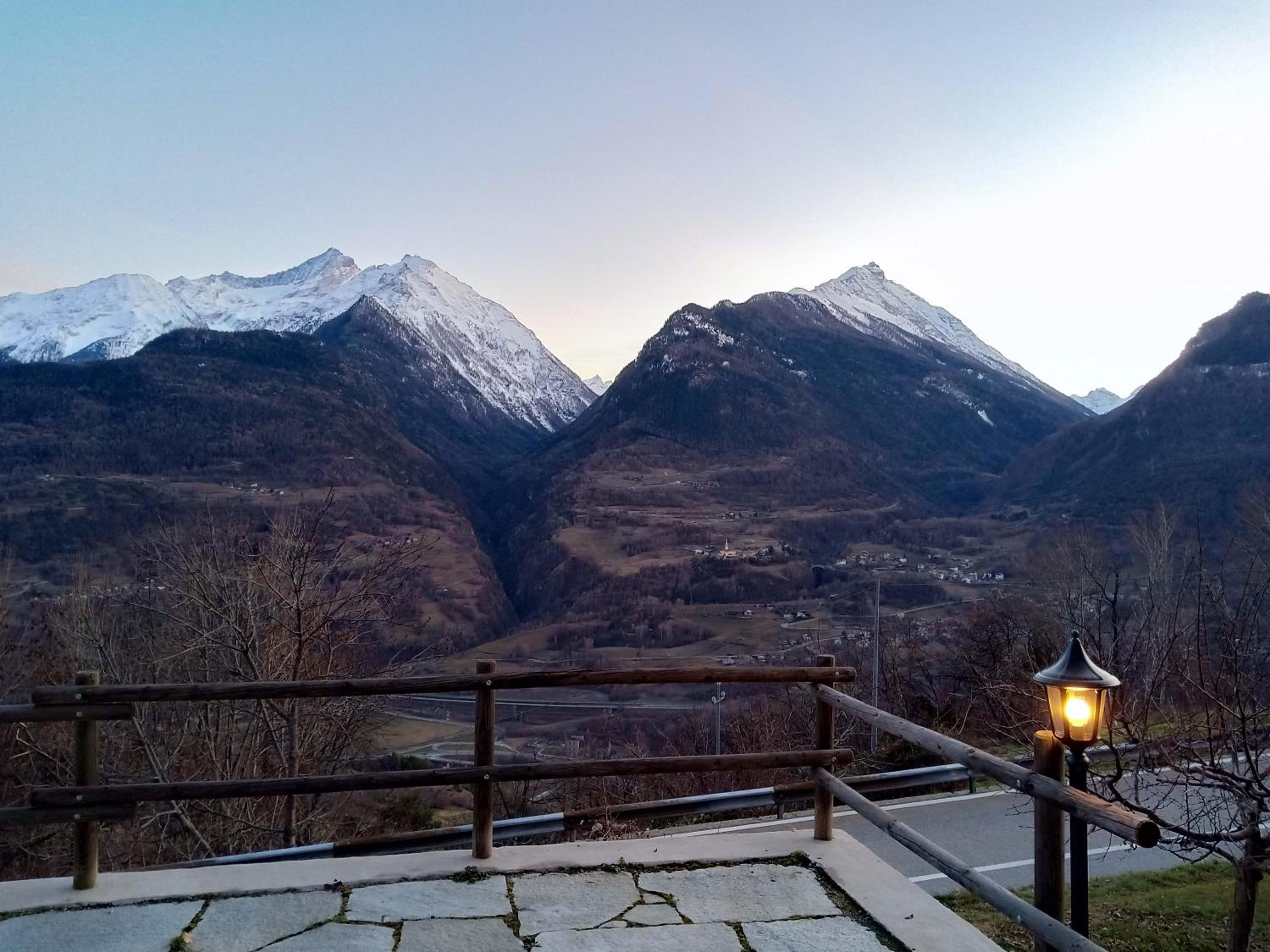 Appartamento con vista pazzesca sul Gran Paradiso view 5