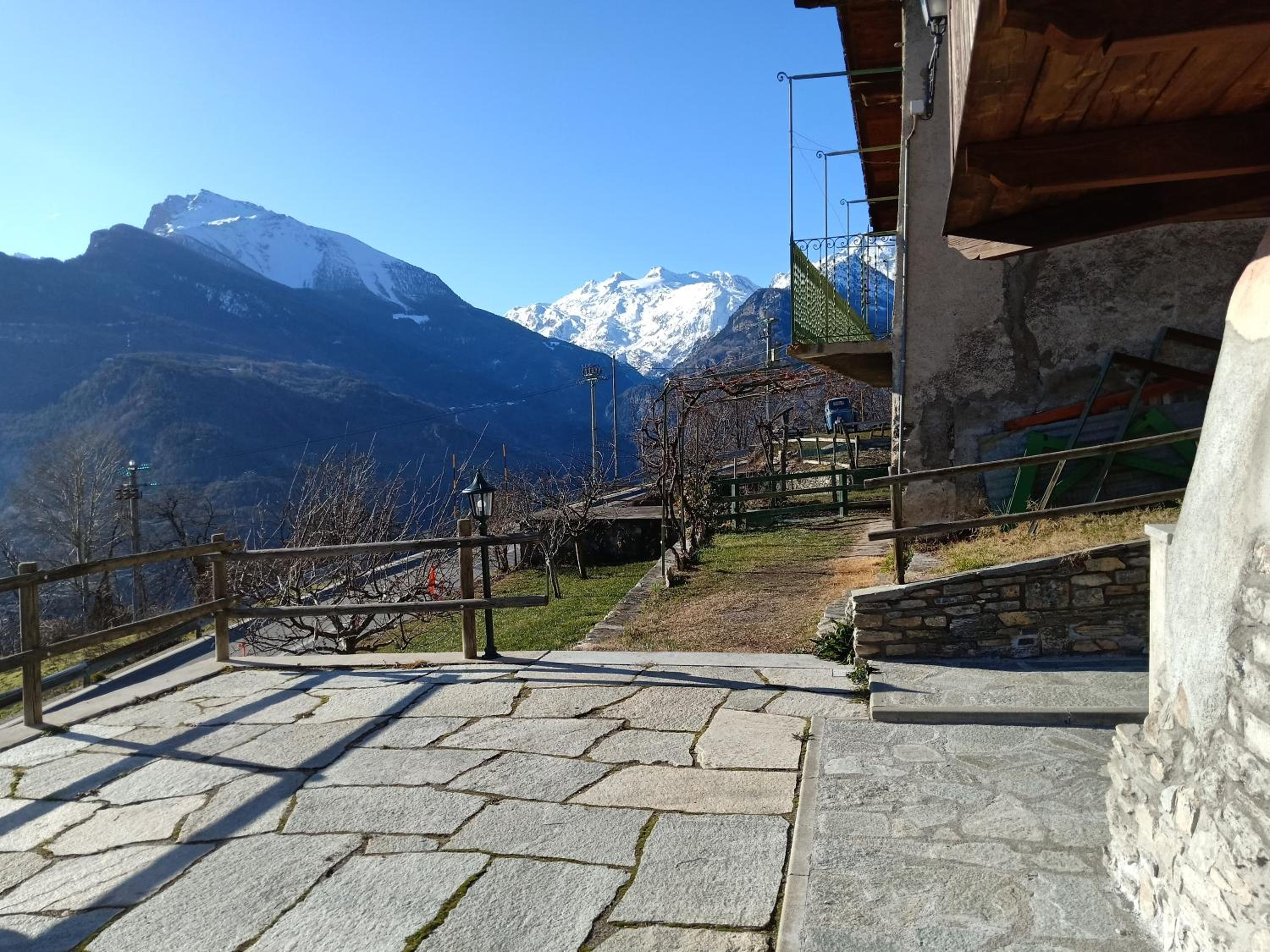 Appartamento con vista pazzesca sul Gran Paradiso view 4