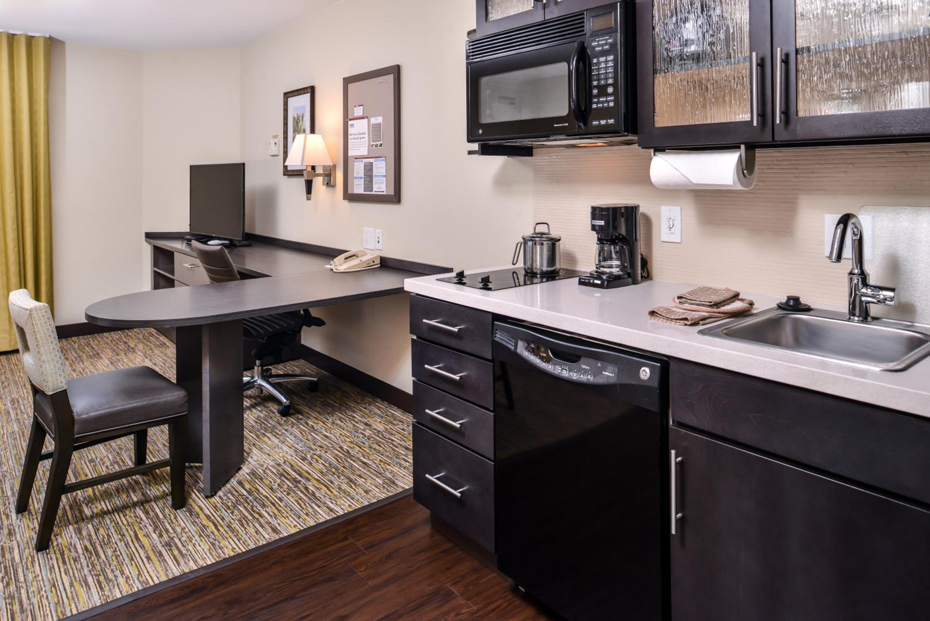 Sierra Vista Vacations - Candlewood Suites Sierra Vista, an IHG Hotel - Property Image 4