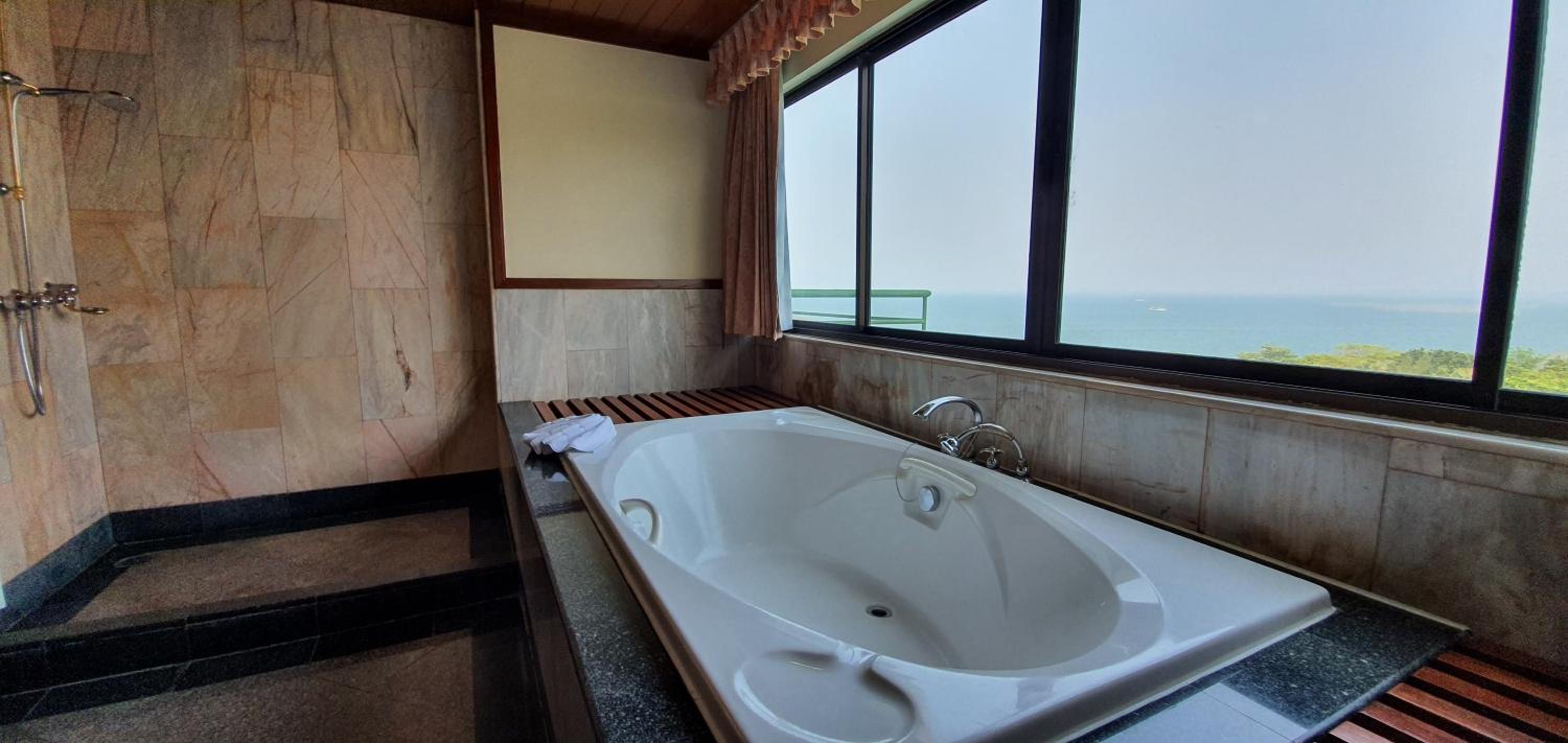 Garden Sea View Resort