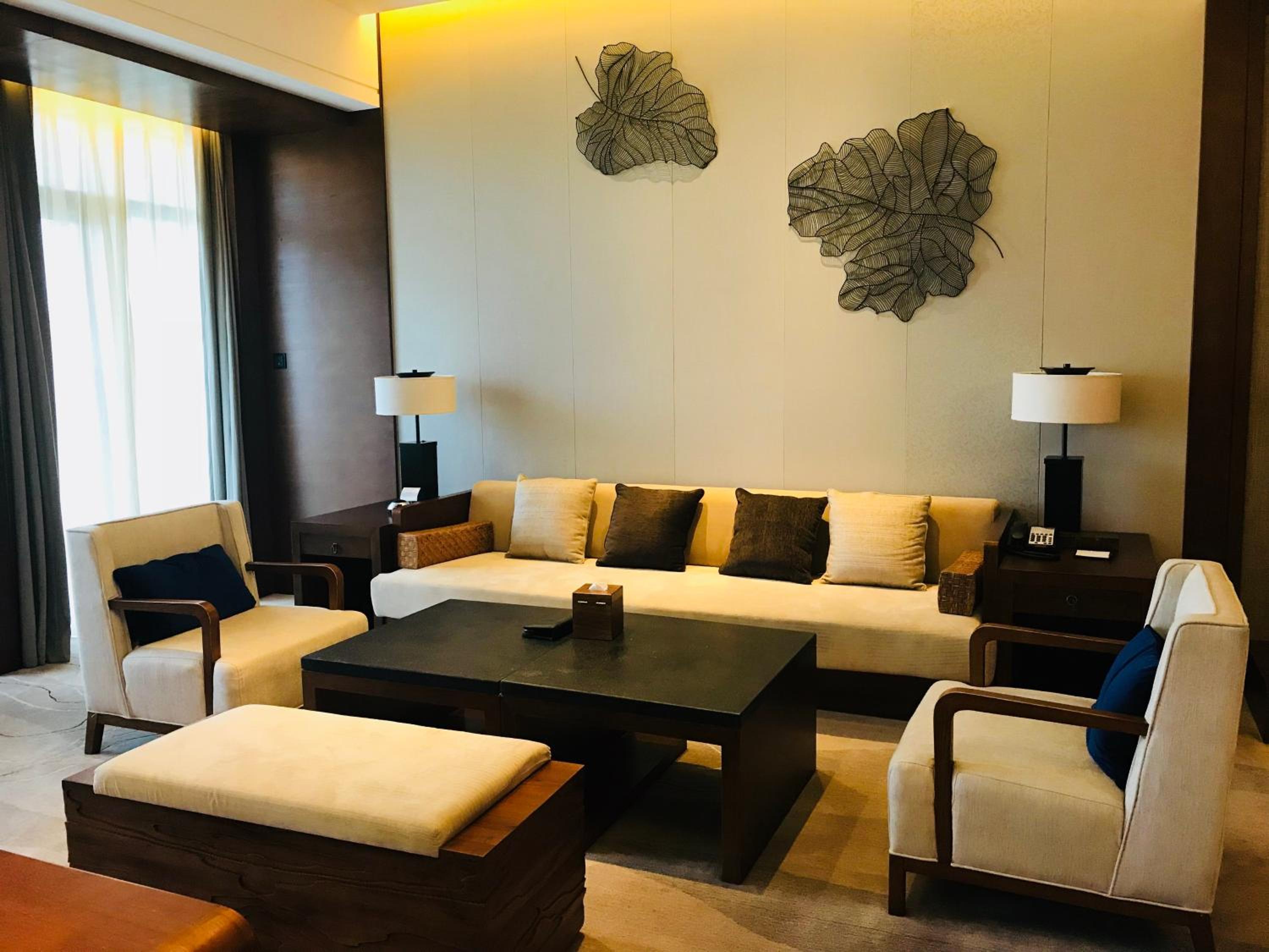 Howard Johnson Neodalle Resort Zhangjiajie