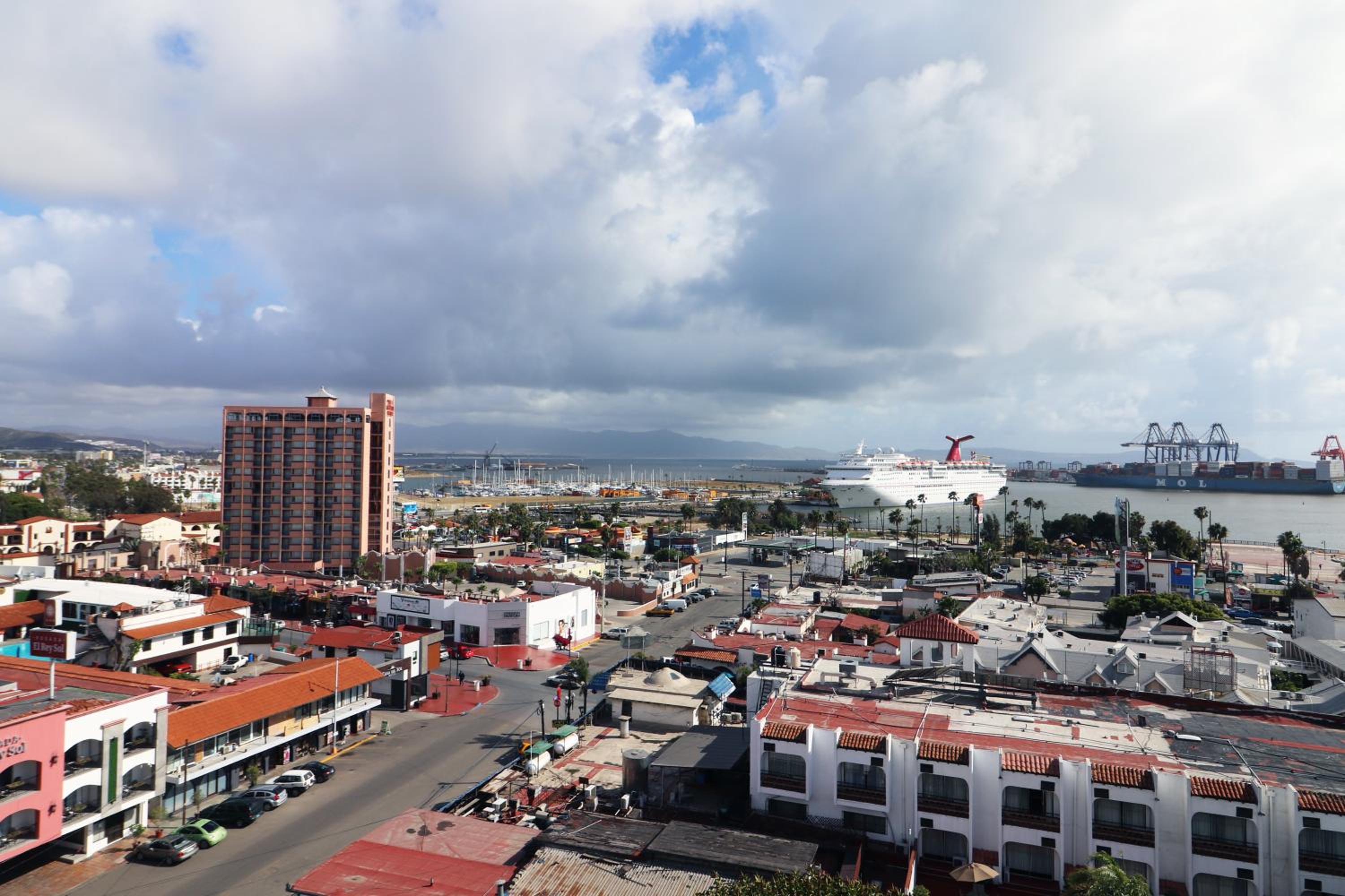 Ensenada Vacations - Holiday Inn Express Suites - Ensenada Centro, an IHG Hotel - Property Image 66