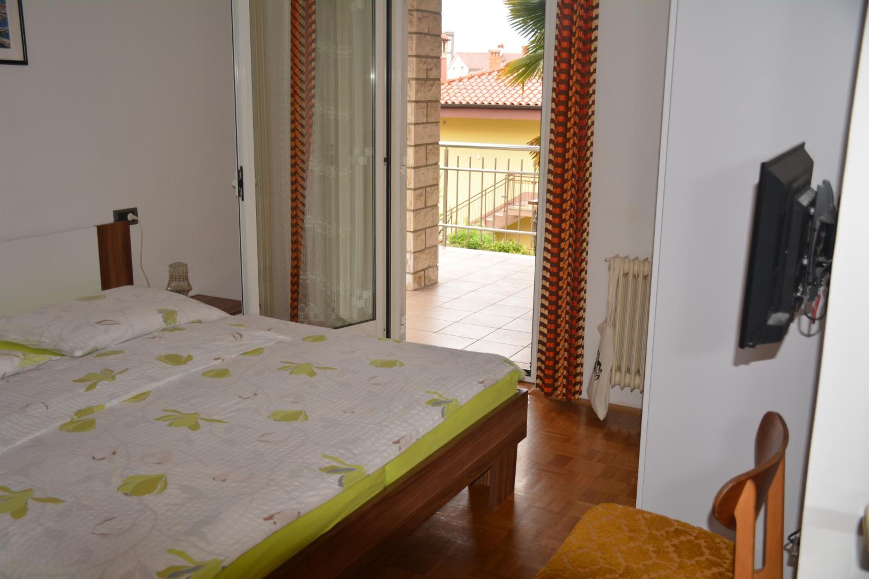 Apartments Samec