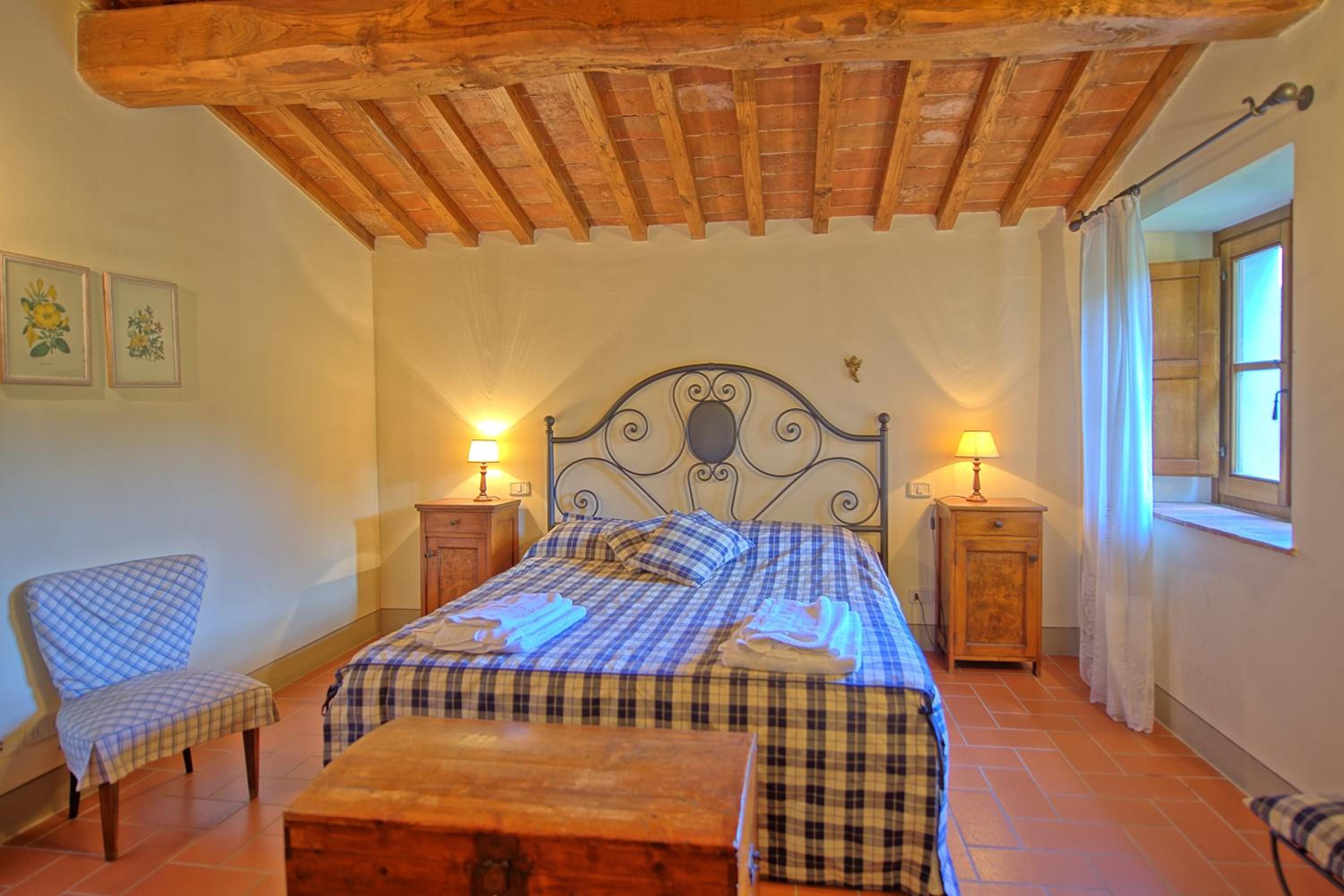 Villa Casentino by PosarelliVillas