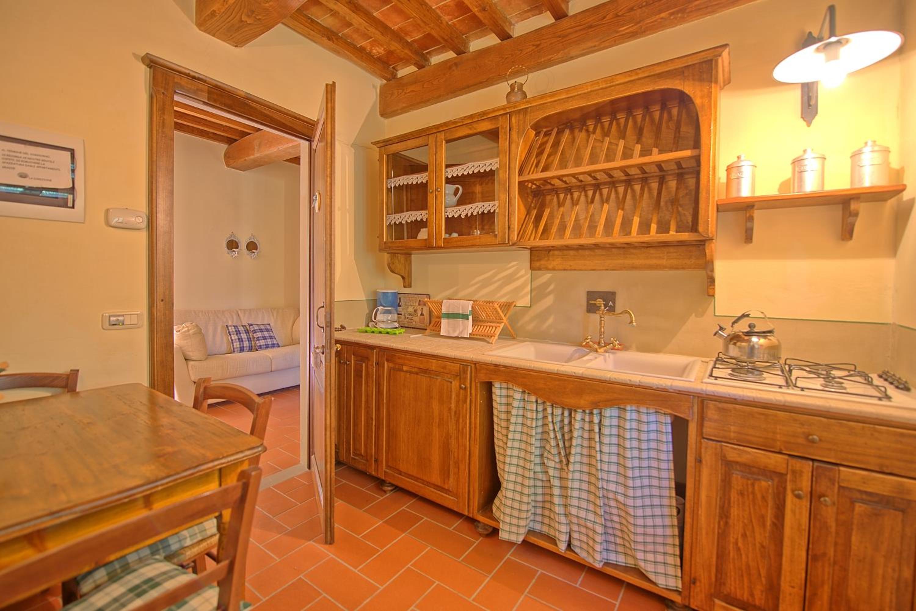 Villa Casentino by PosarelliVillas
