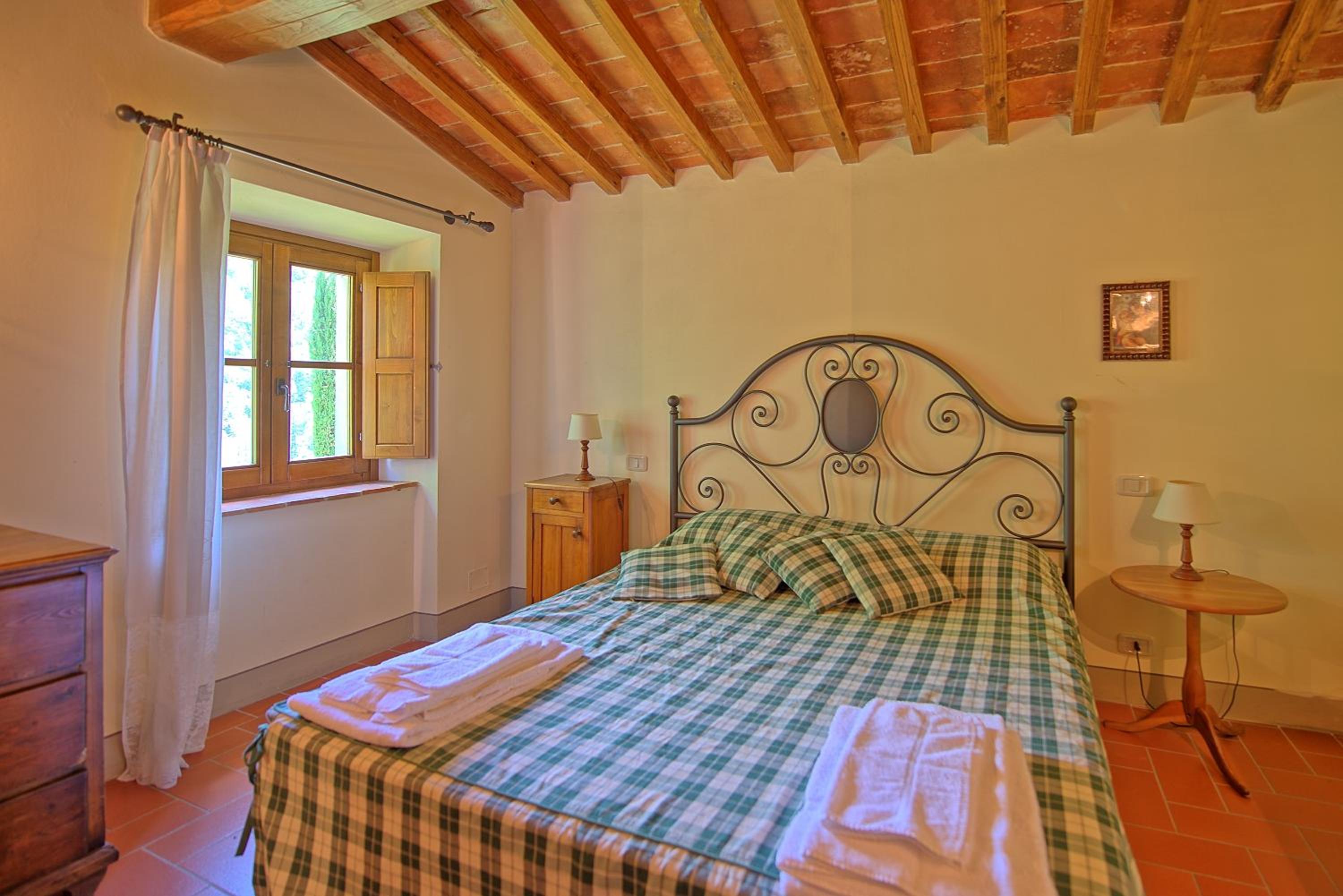 Villa Casentino by PosarelliVillas
