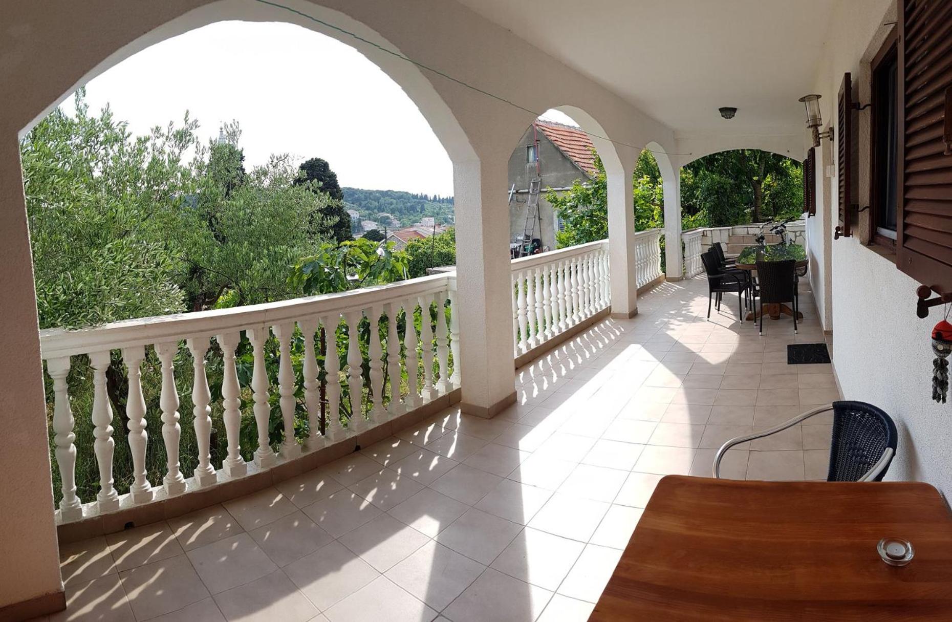 Apartmani Ela view 2