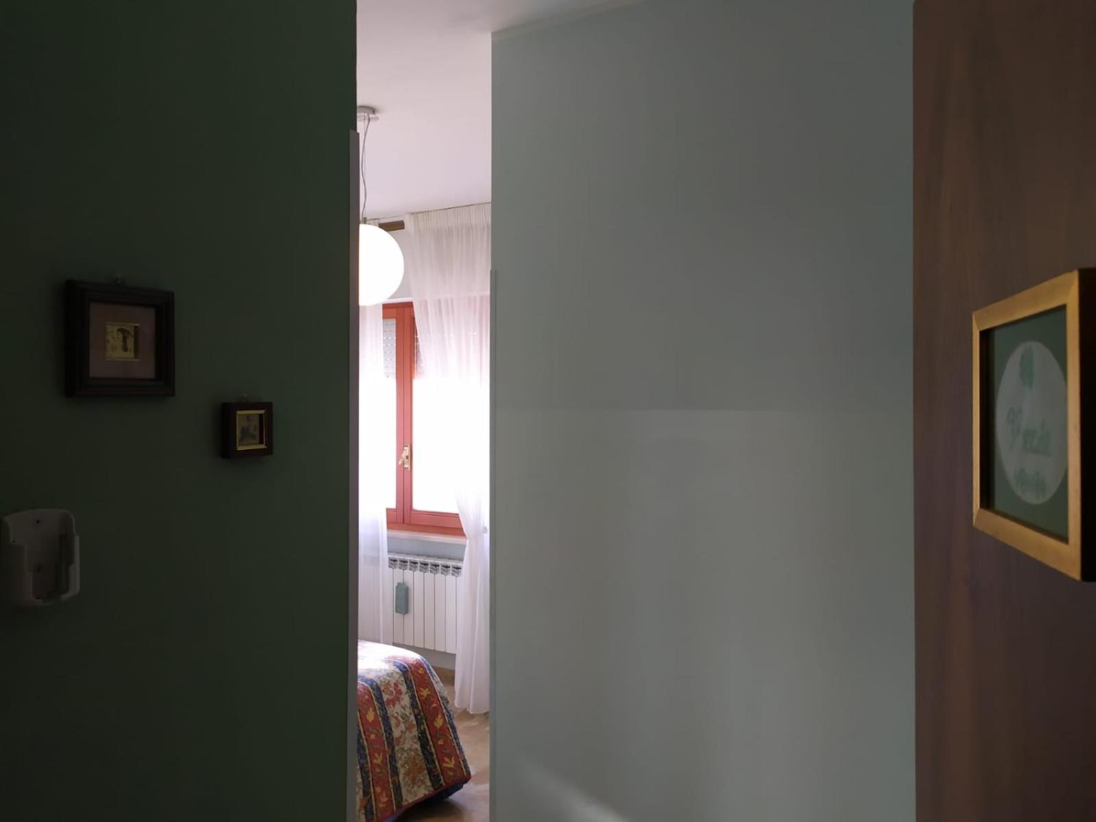Photo 34