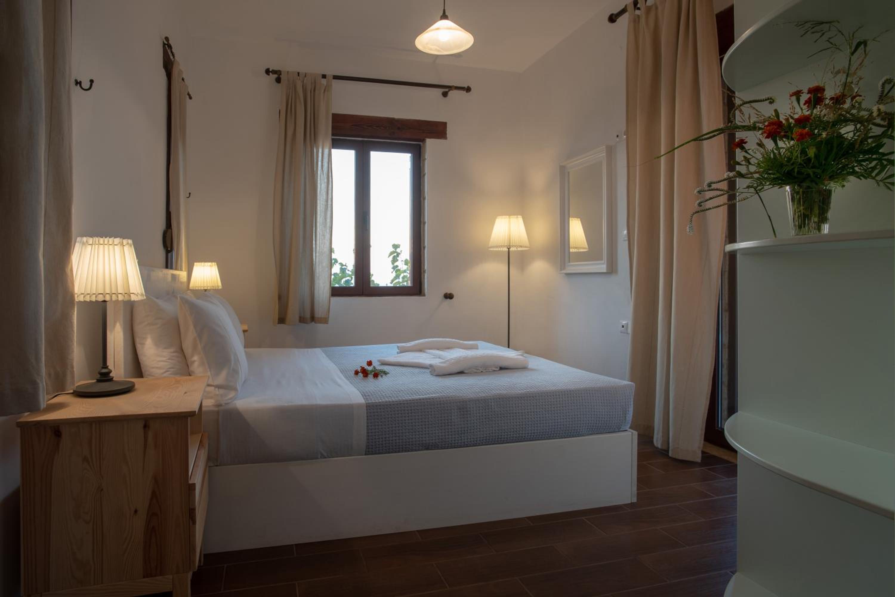 Sunset Villas photo 3