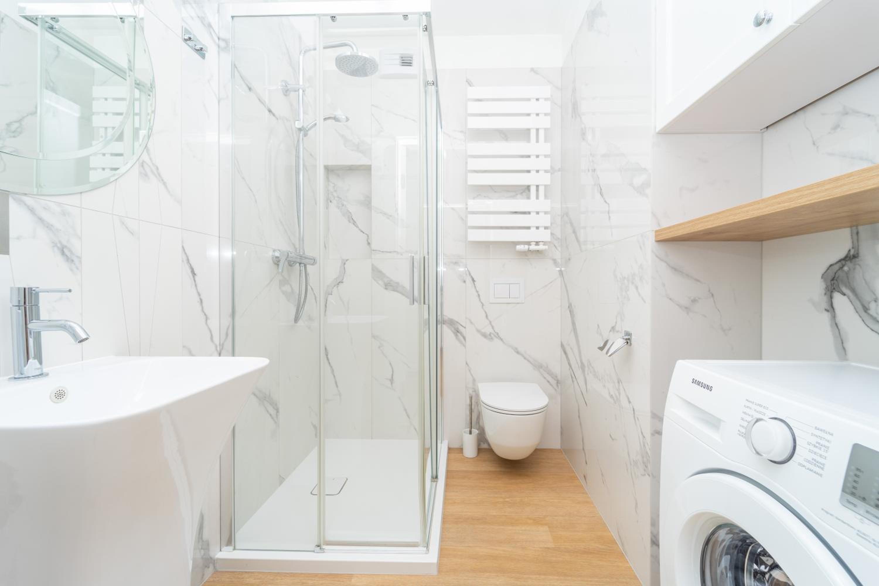 Flatbook - Old Town Deluxe Apartments with Sauna and Parking