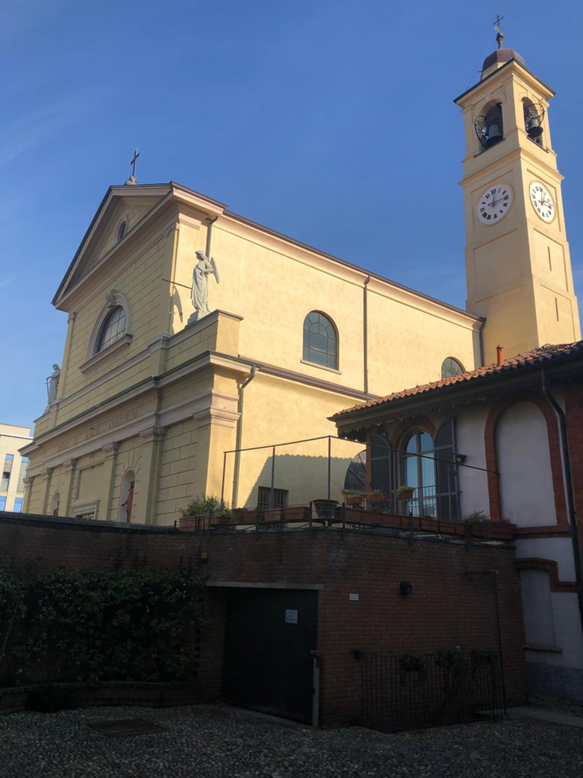 Sage House - Carozzi Apartments