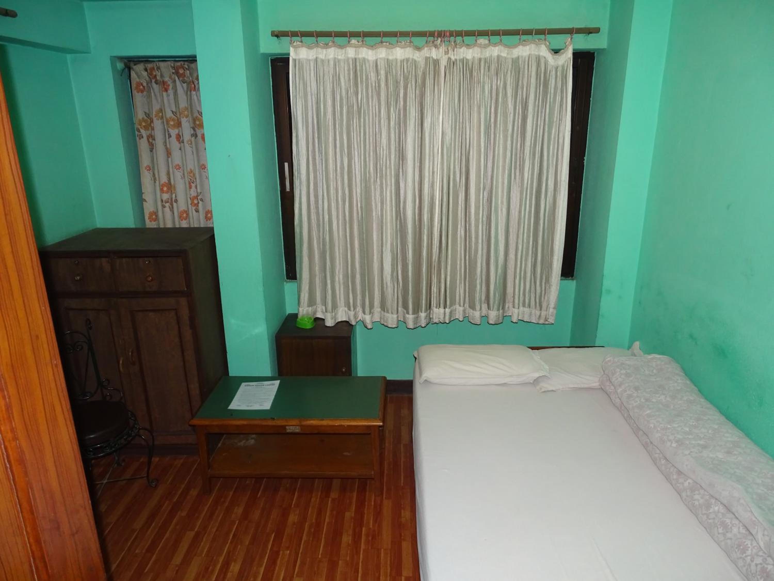Green House Lodge view 2