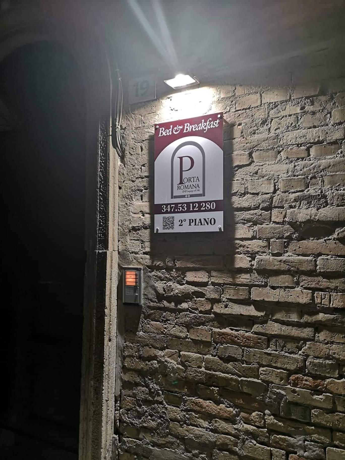 B&B Porta Romana-Language And Art view 2