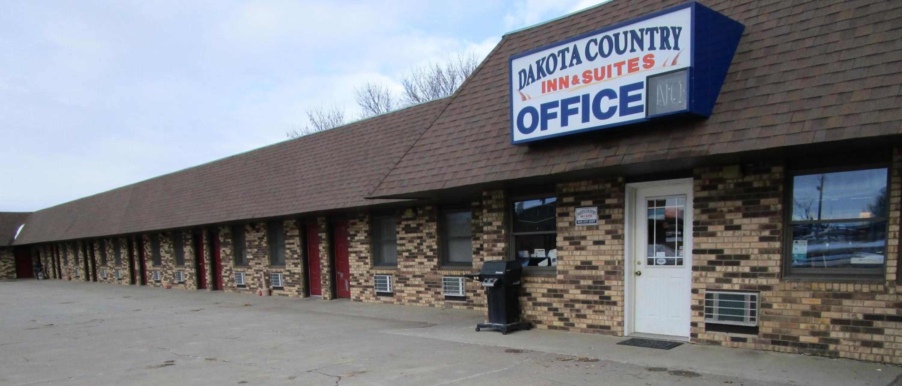 Dakota Country Inn