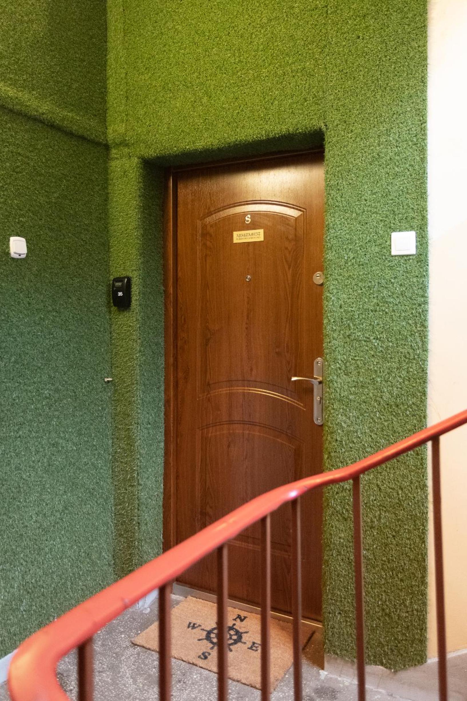 Photo 32