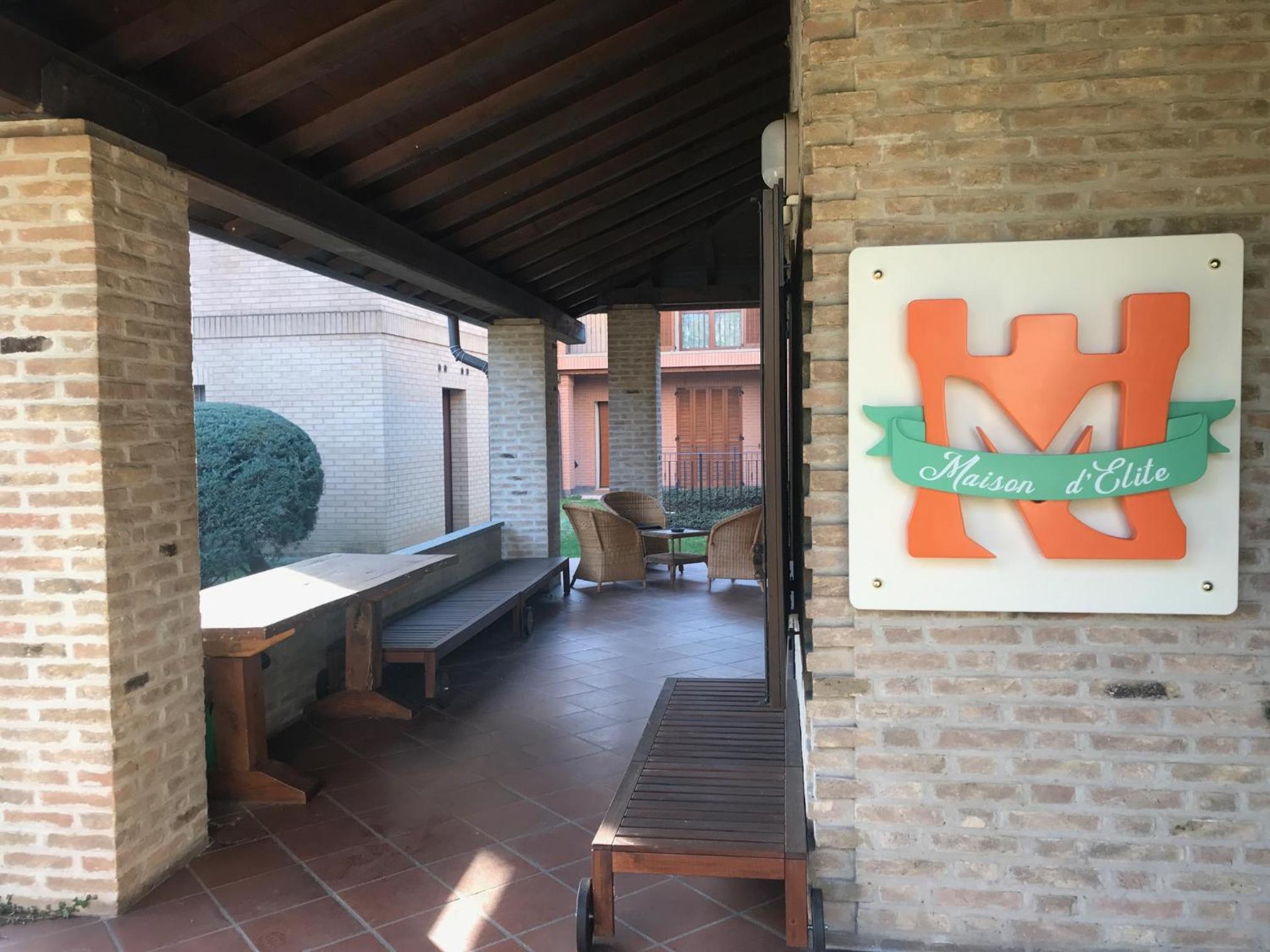 Maison d'Elite view 5