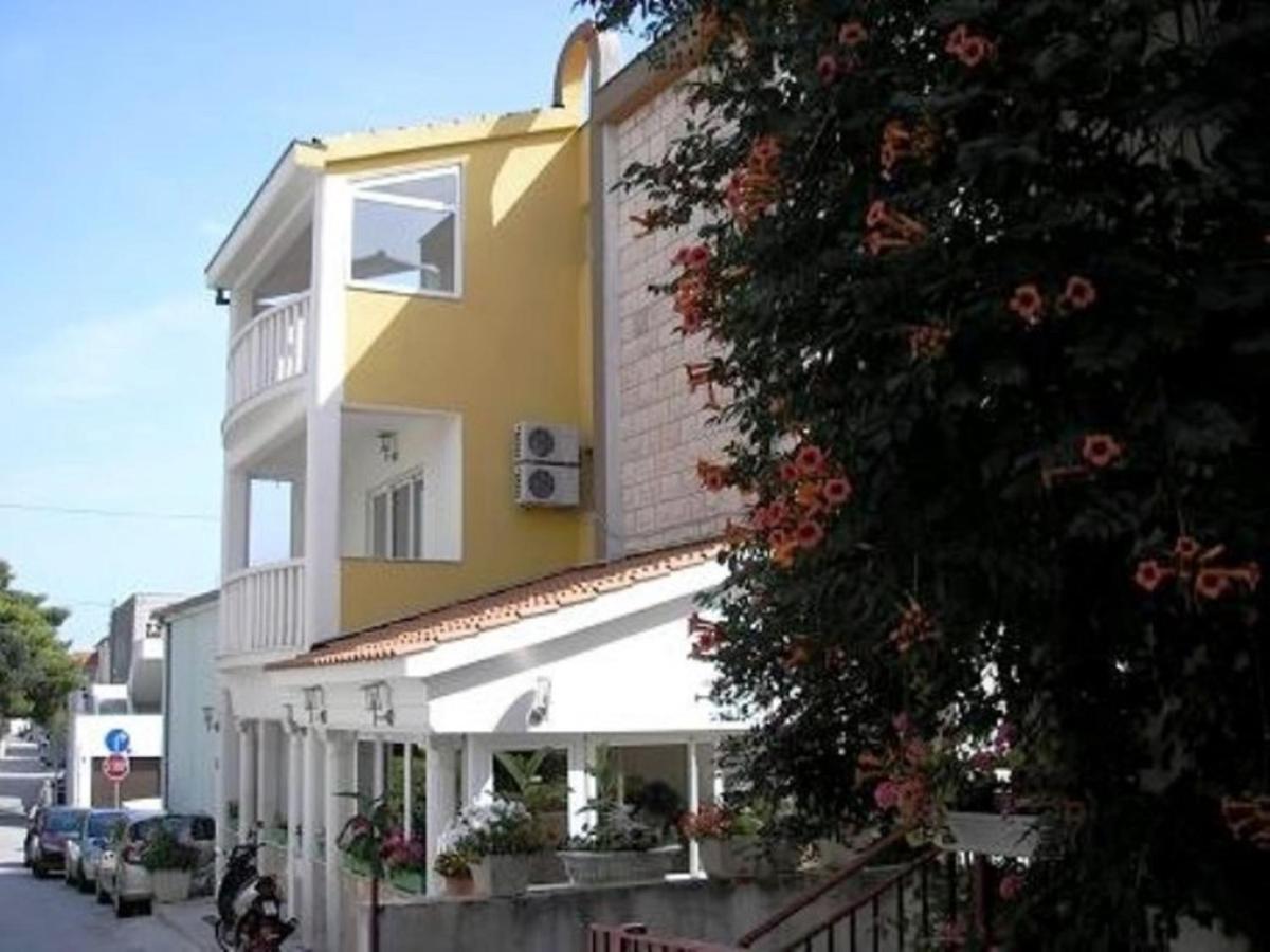 Beach Apartments Anton 2 view 4