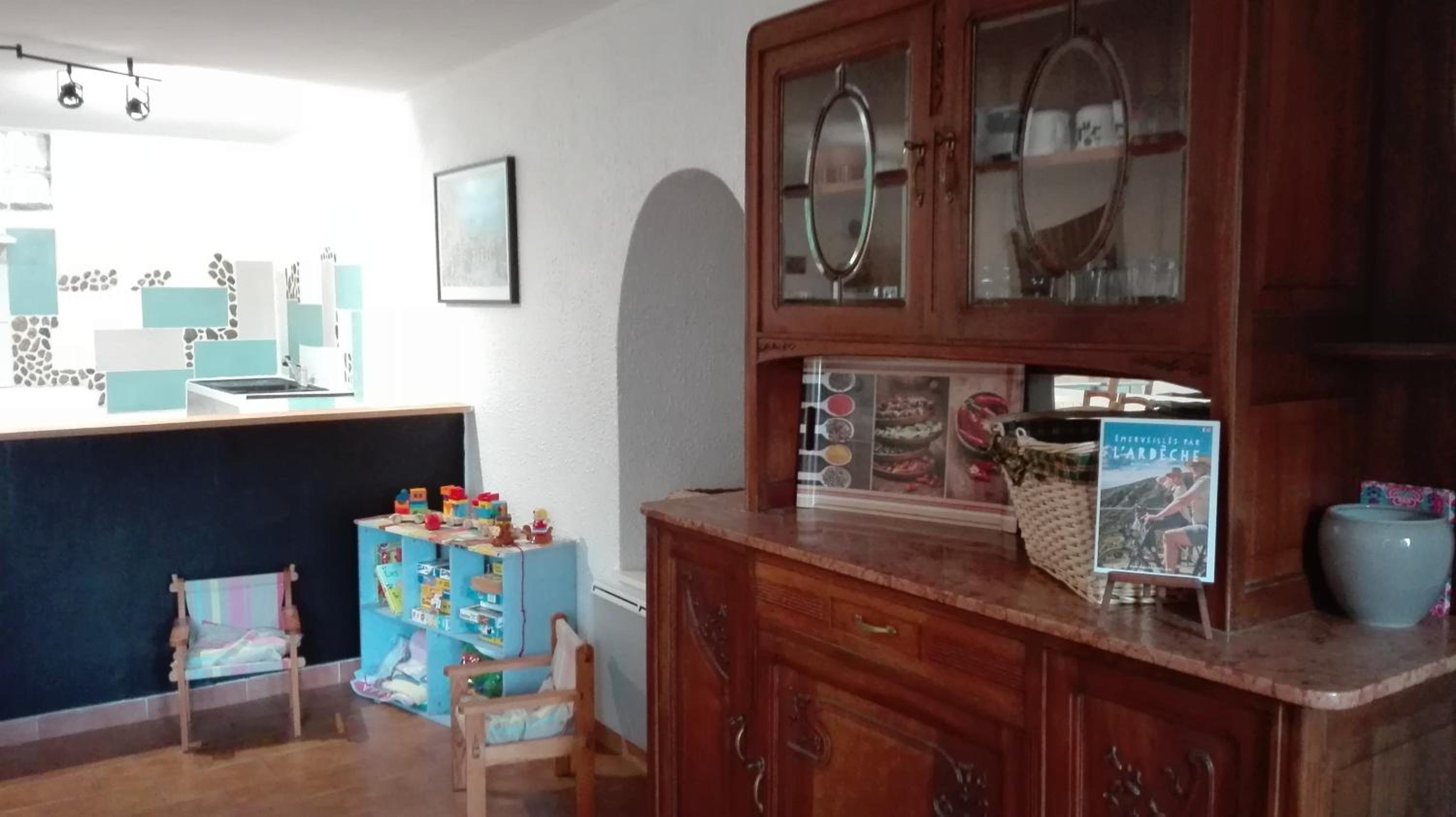 Photo 19